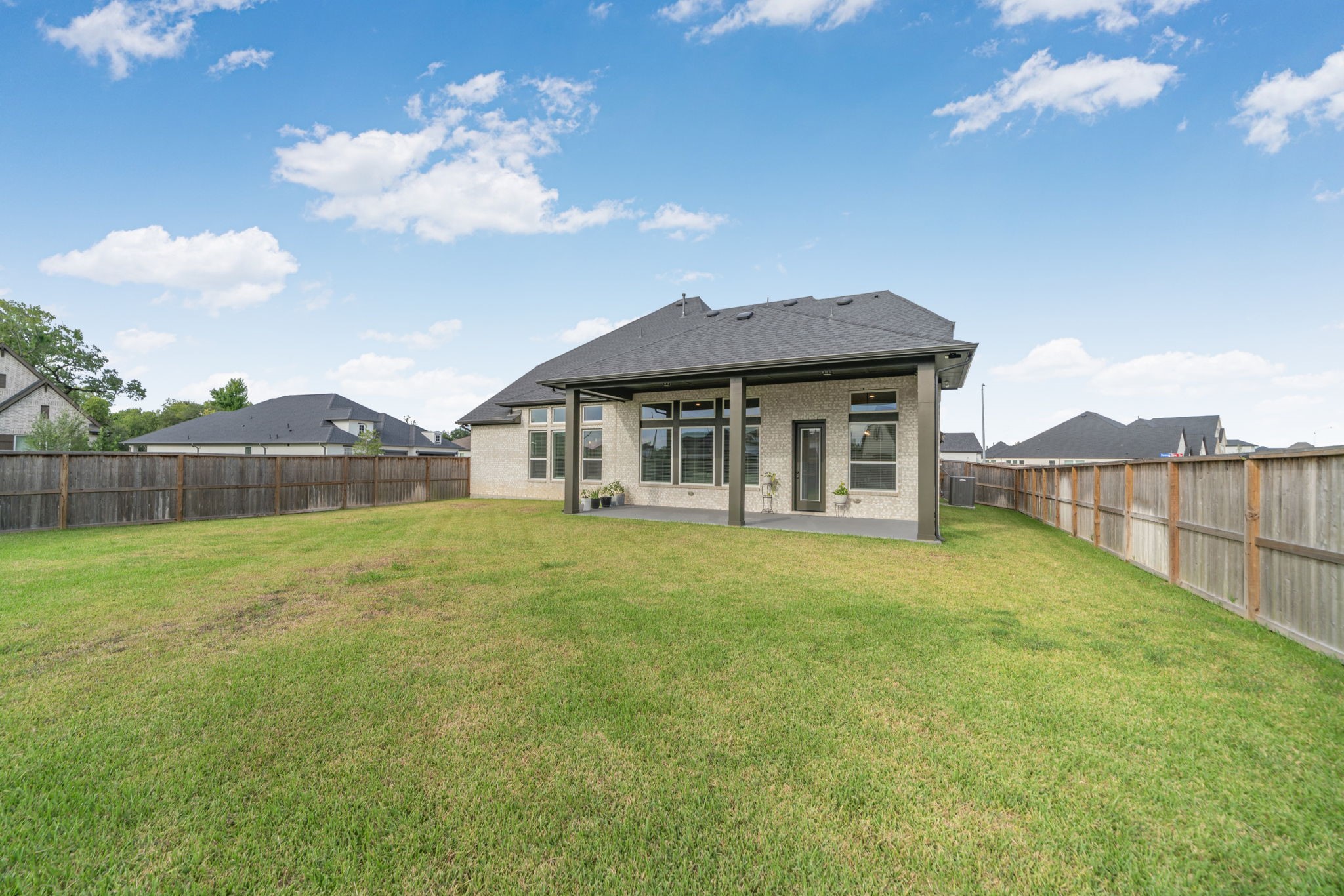 1211 Morning Rose Drive Property Photo 9