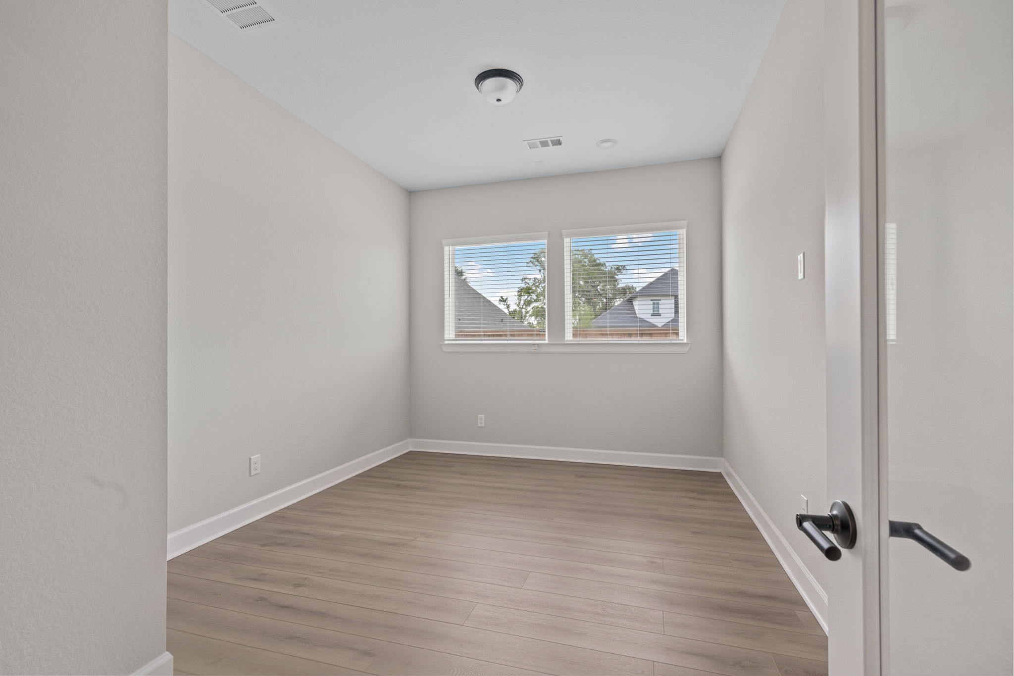1211 Morning Rose Drive Property Photo 33