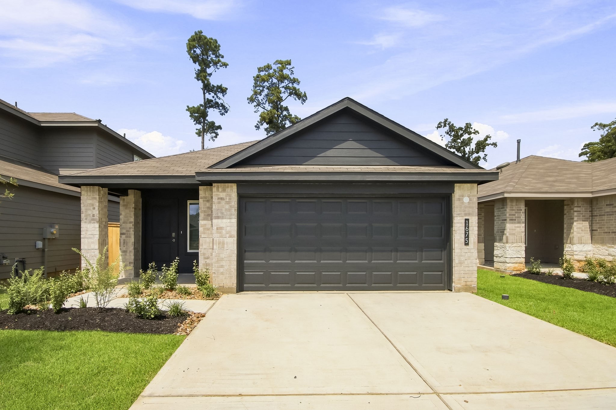 1675 Portia Lane Property Photo 1