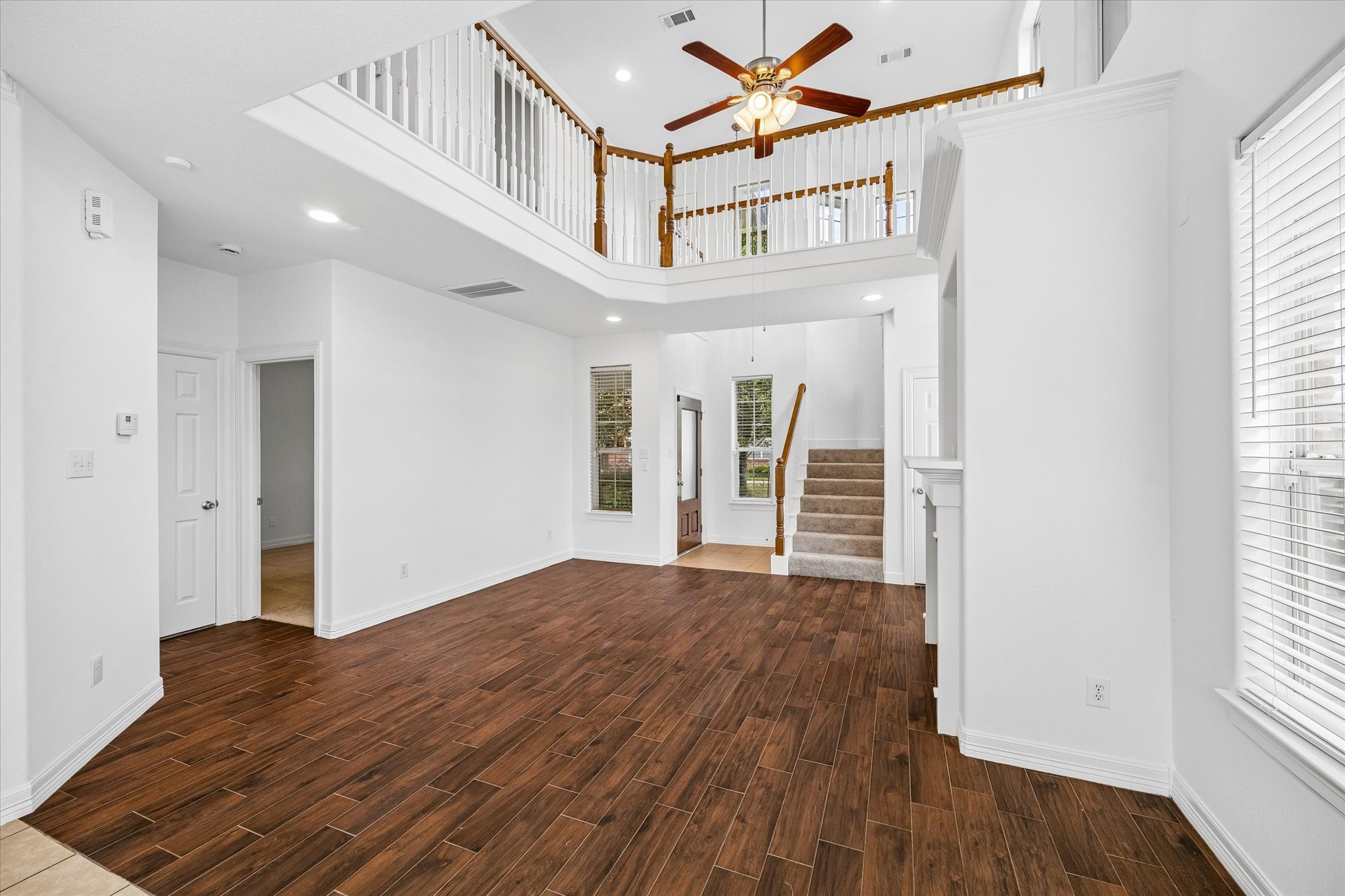 16311 N Eldridge Parkway Property Photo 4