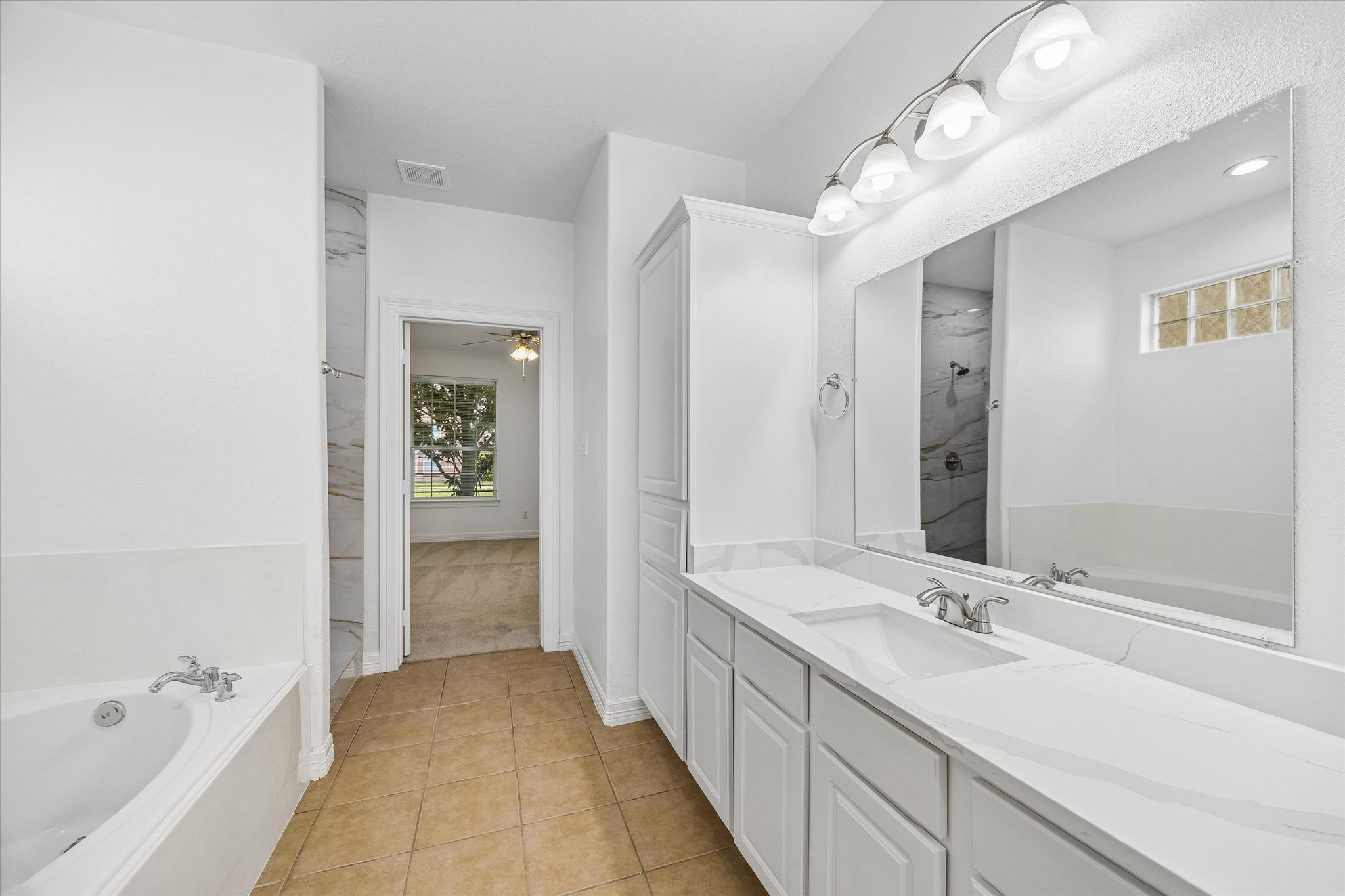 16311 N Eldridge Parkway Property Photo 15