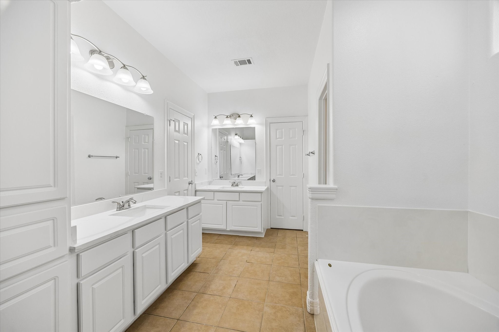16311 N Eldridge Parkway Property Photo 18