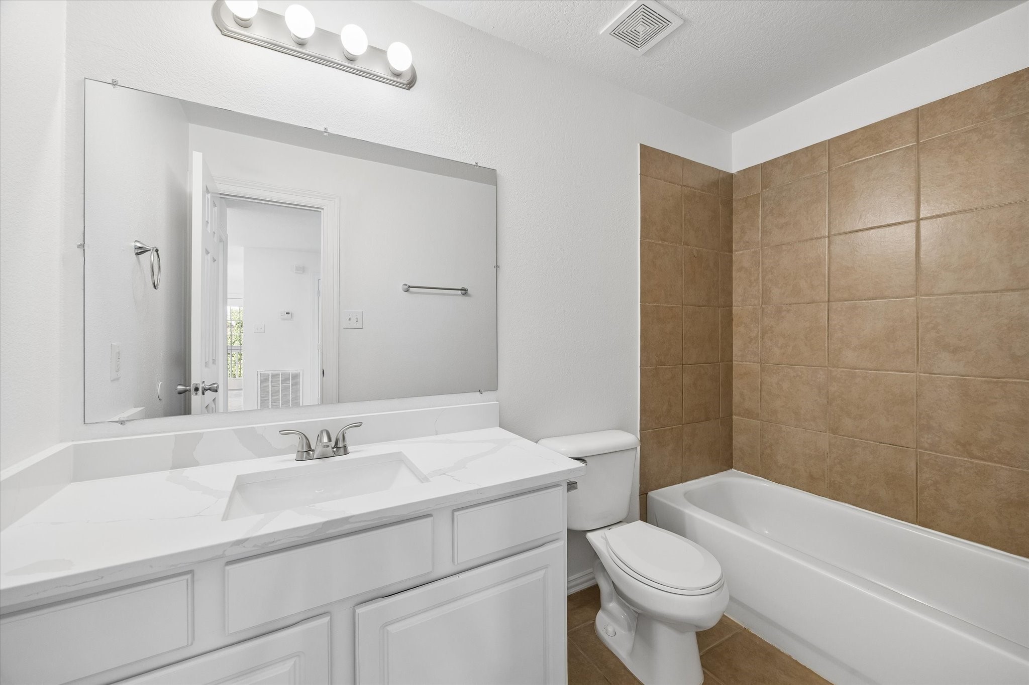 16311 N Eldridge Parkway Property Photo 26