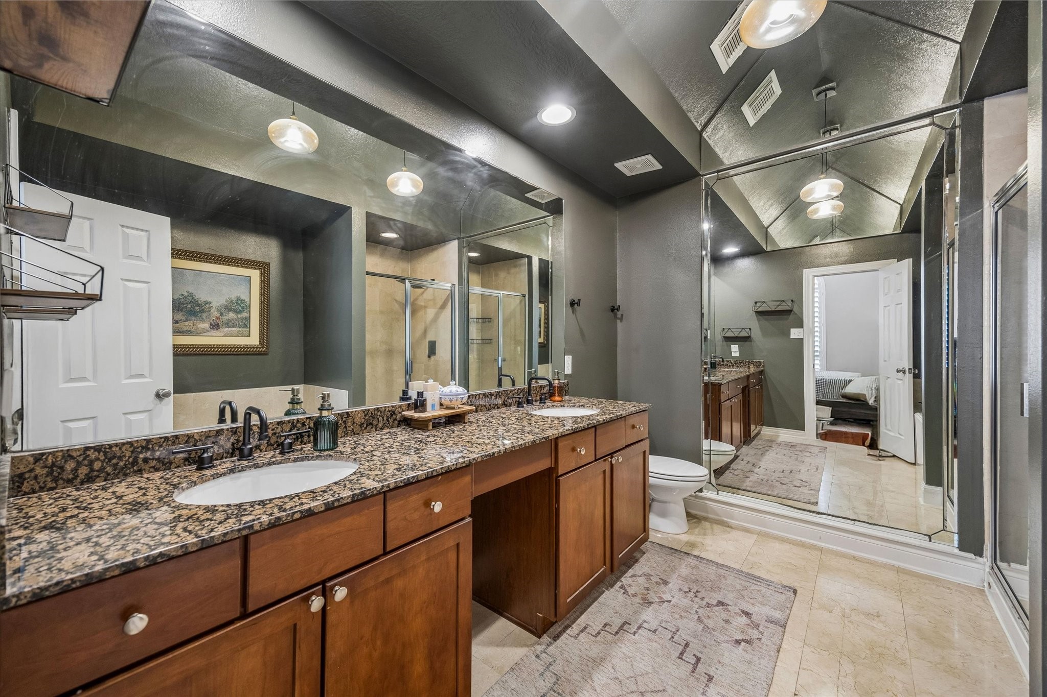 1634 W 13th Street Property Photo 6