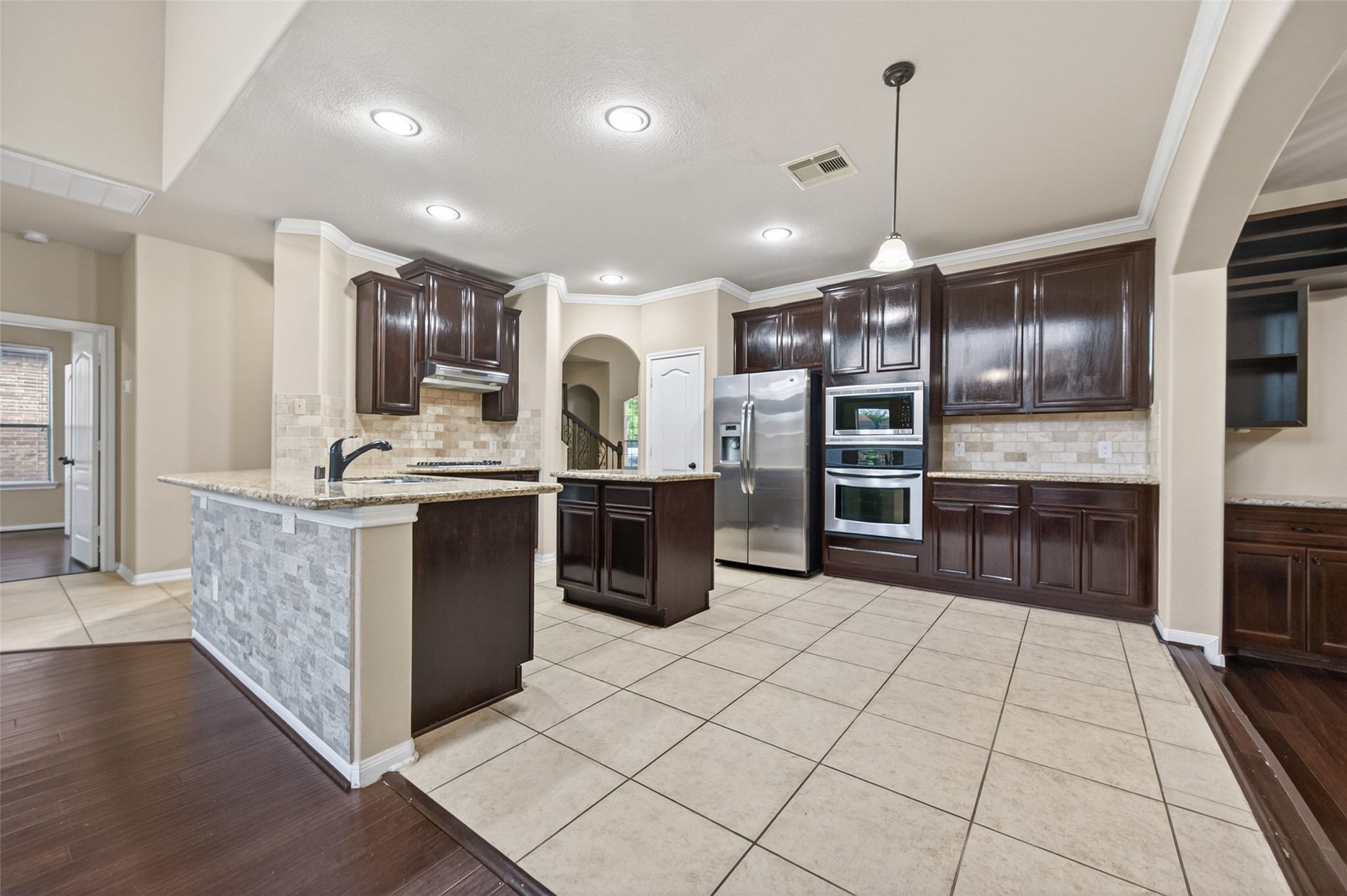 22710 Wixford Lane Property Photo 15