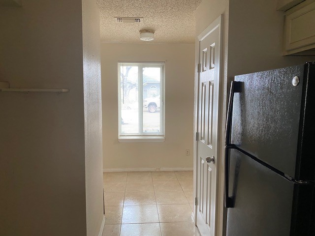 2142 Greenbriar Colony Drive Property Photo 8