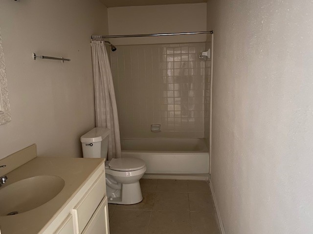 2142 Greenbriar Colony Drive Property Photo 11