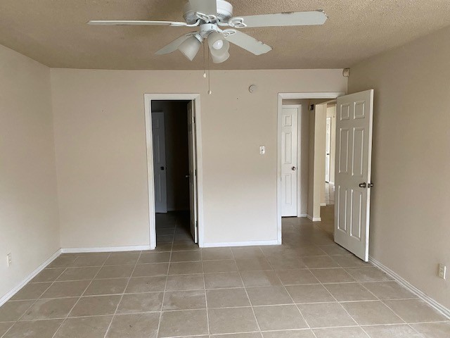 2142 Greenbriar Colony Drive Property Photo 13