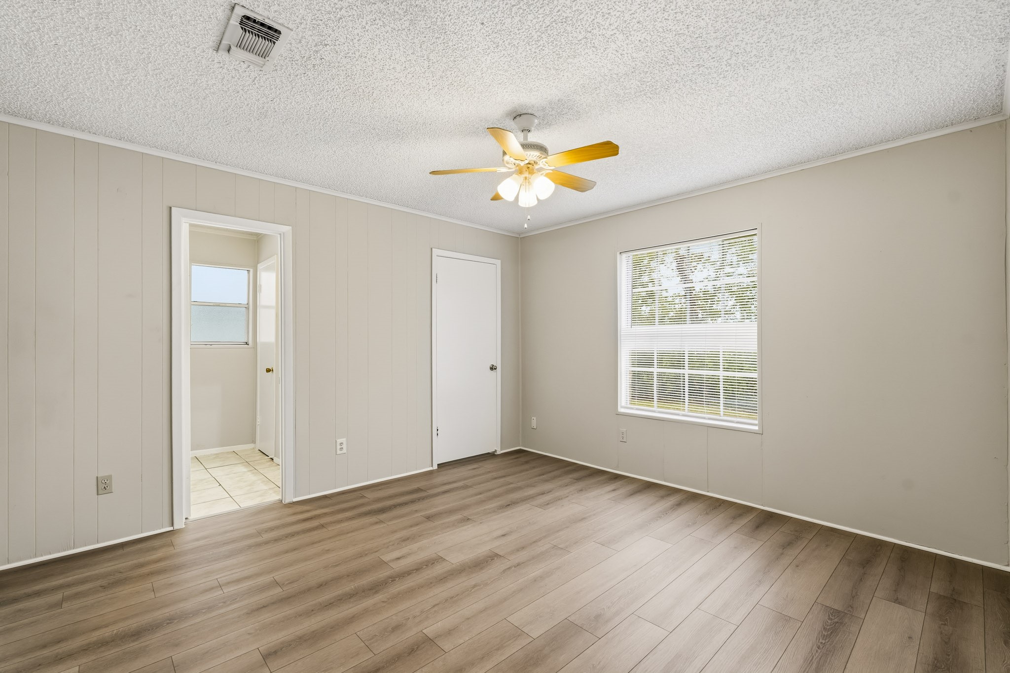 3809 Wood Sorrel Drive Property Photo 7