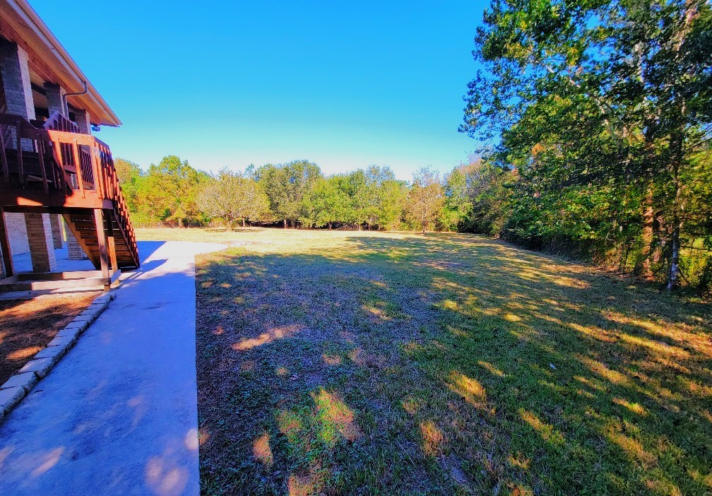 4017 Lovers Lane Property Photo 4