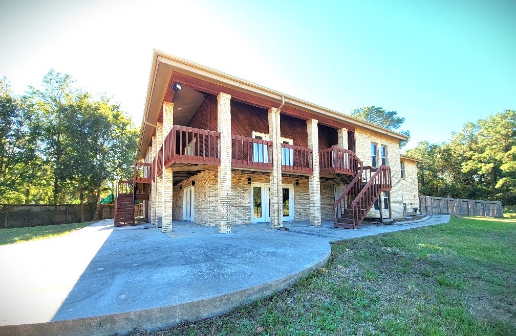 4017 Lovers Lane Property Photo 9