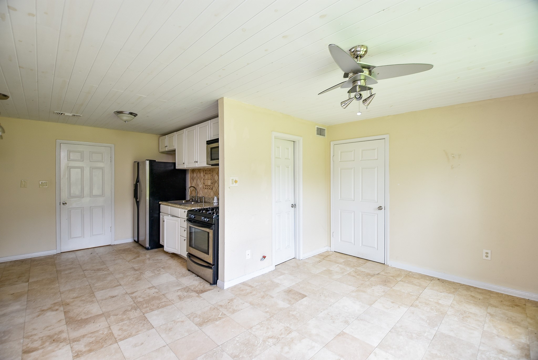 4017 Lovers Lane Property Photo 22