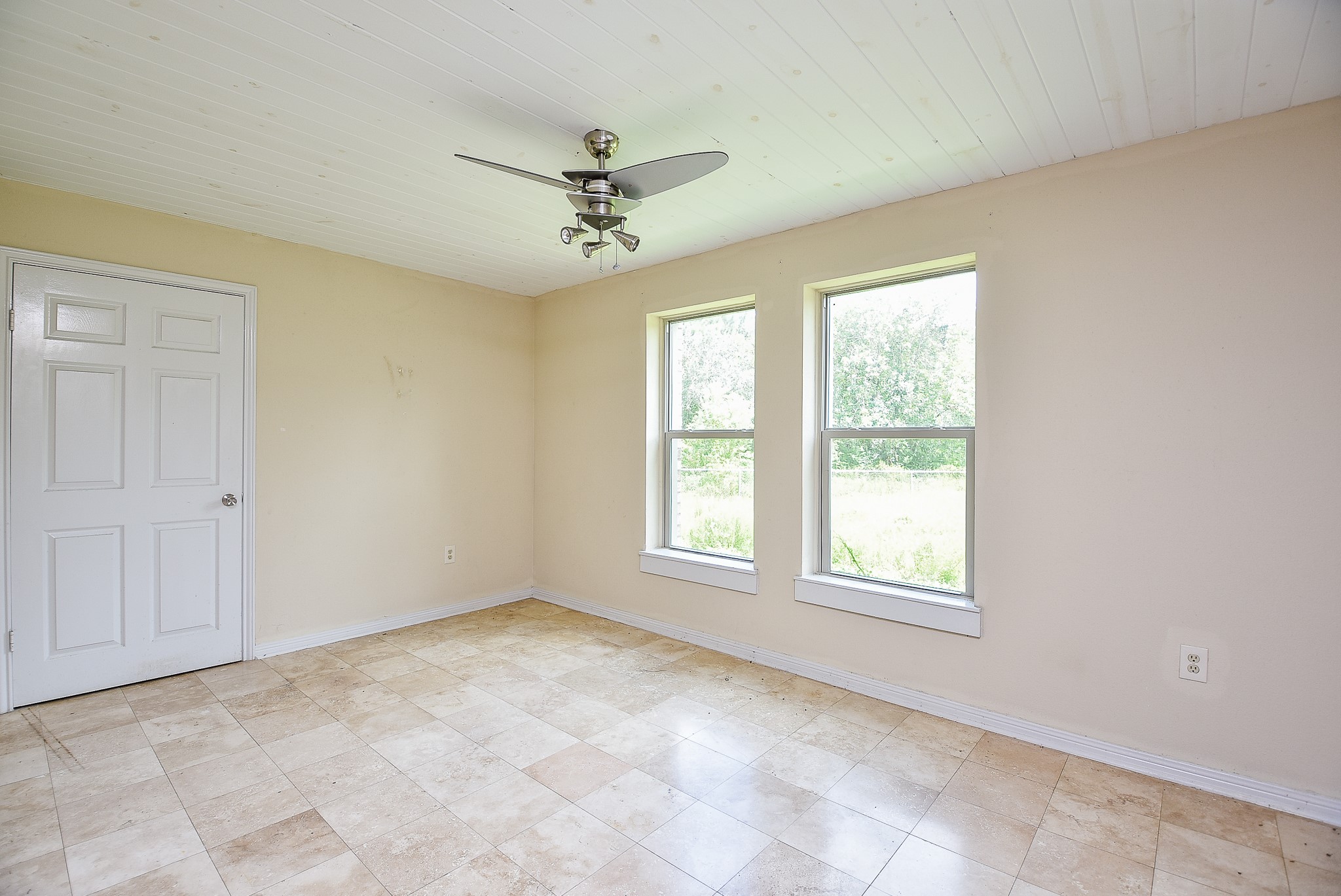 4017 Lovers Lane Property Photo 23