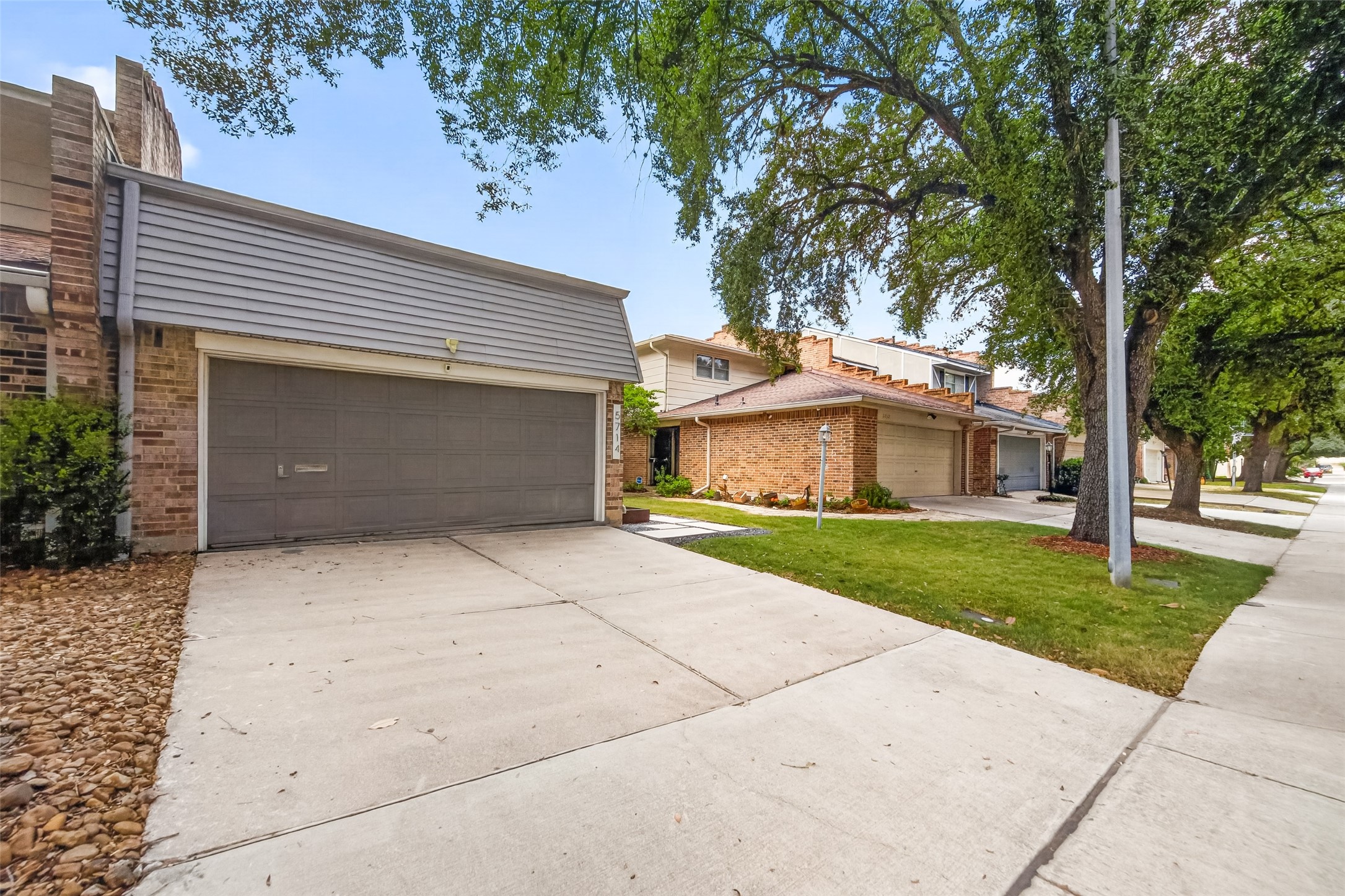 5714 Innsbruck Street Property Photo 3