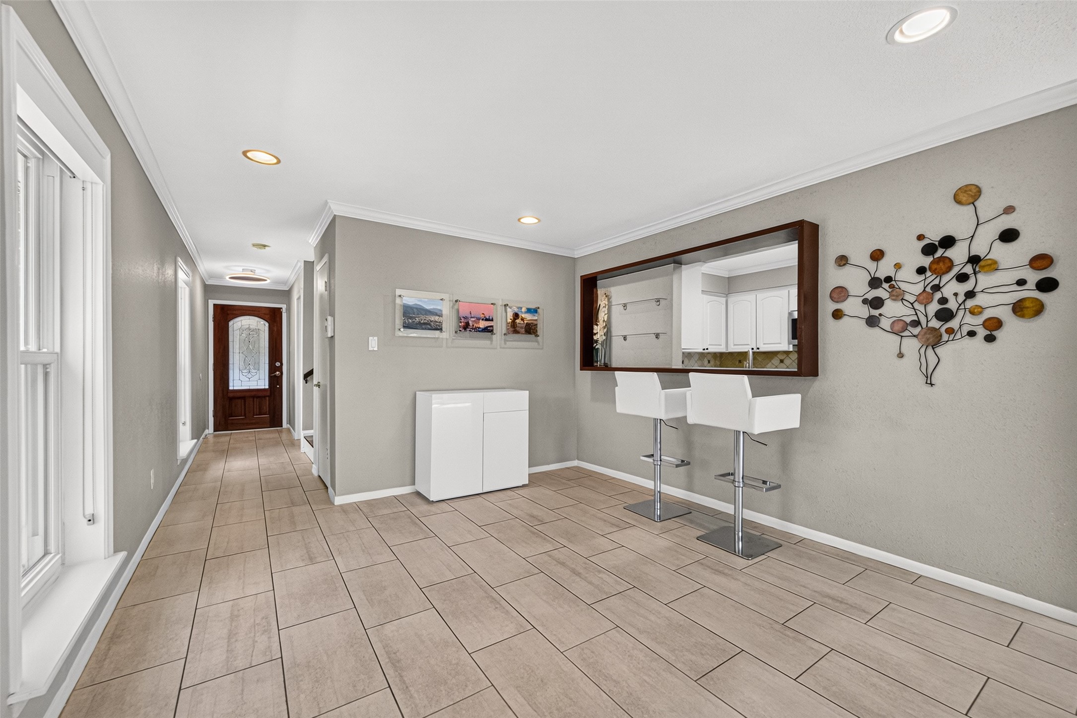 5714 Innsbruck Street Property Photo 6