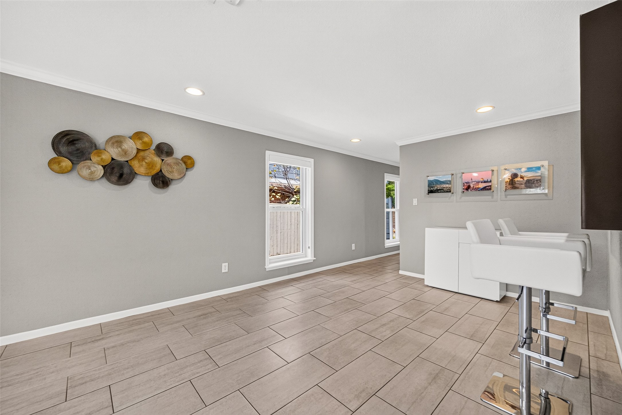 5714 Innsbruck Street Property Photo 10