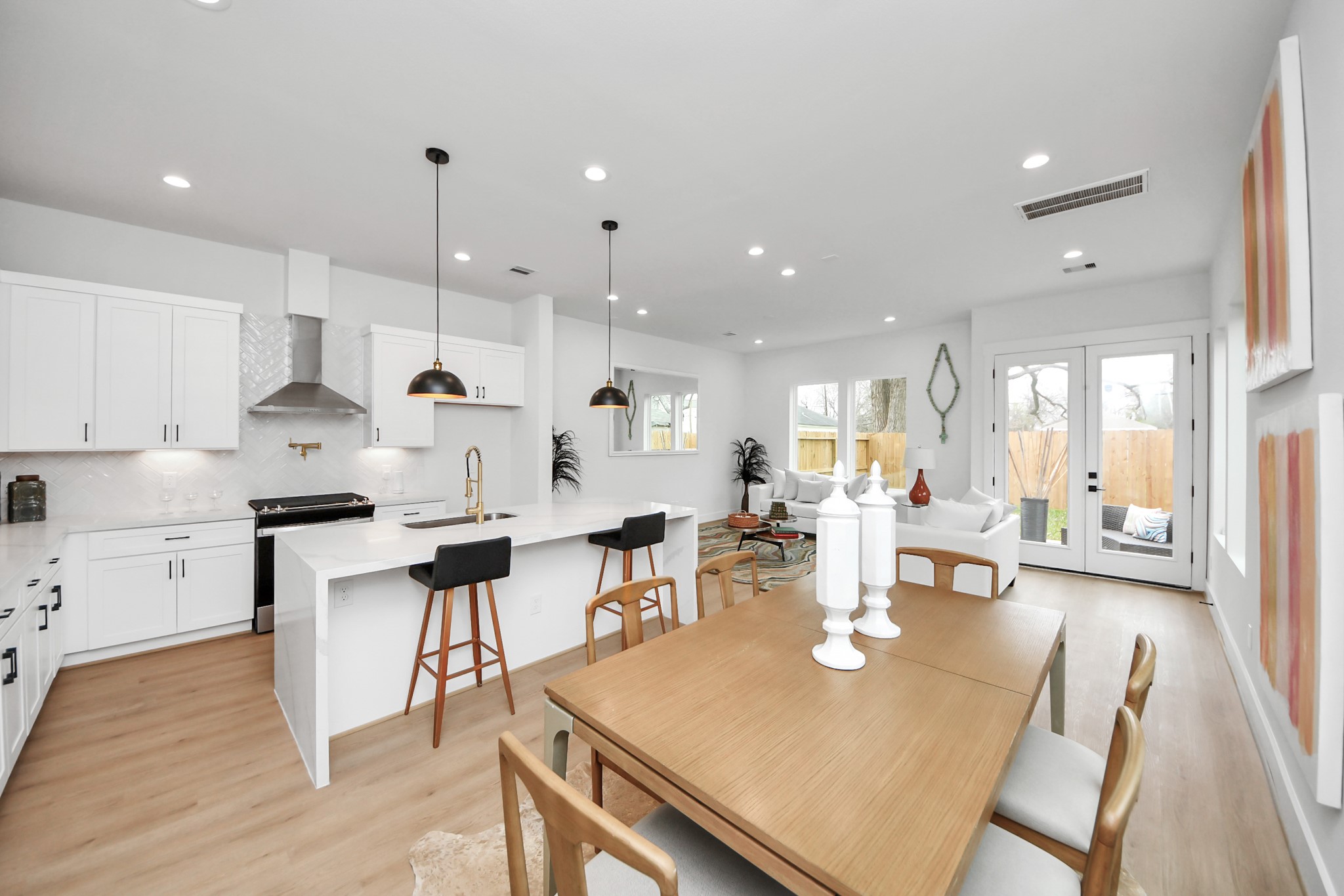 4415 Coke Street A Property Photo 6