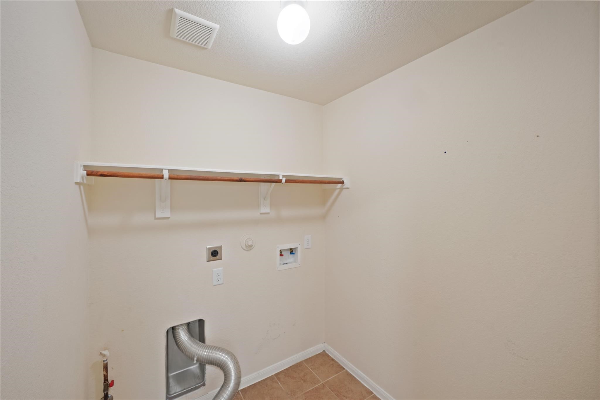 2910 Halcyon Time Trail Property Photo 11