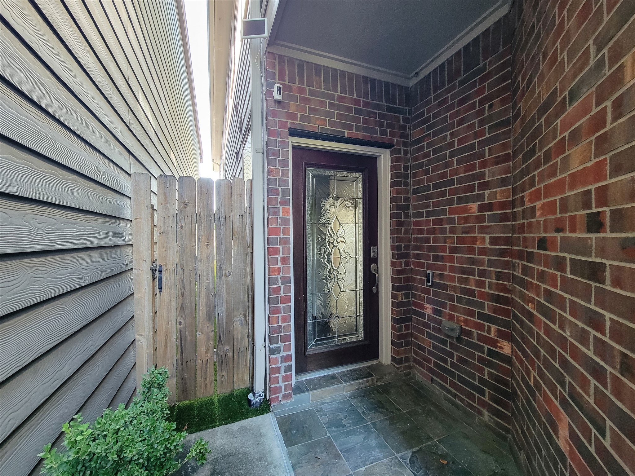 1713 W T C Jester Property Photo 4