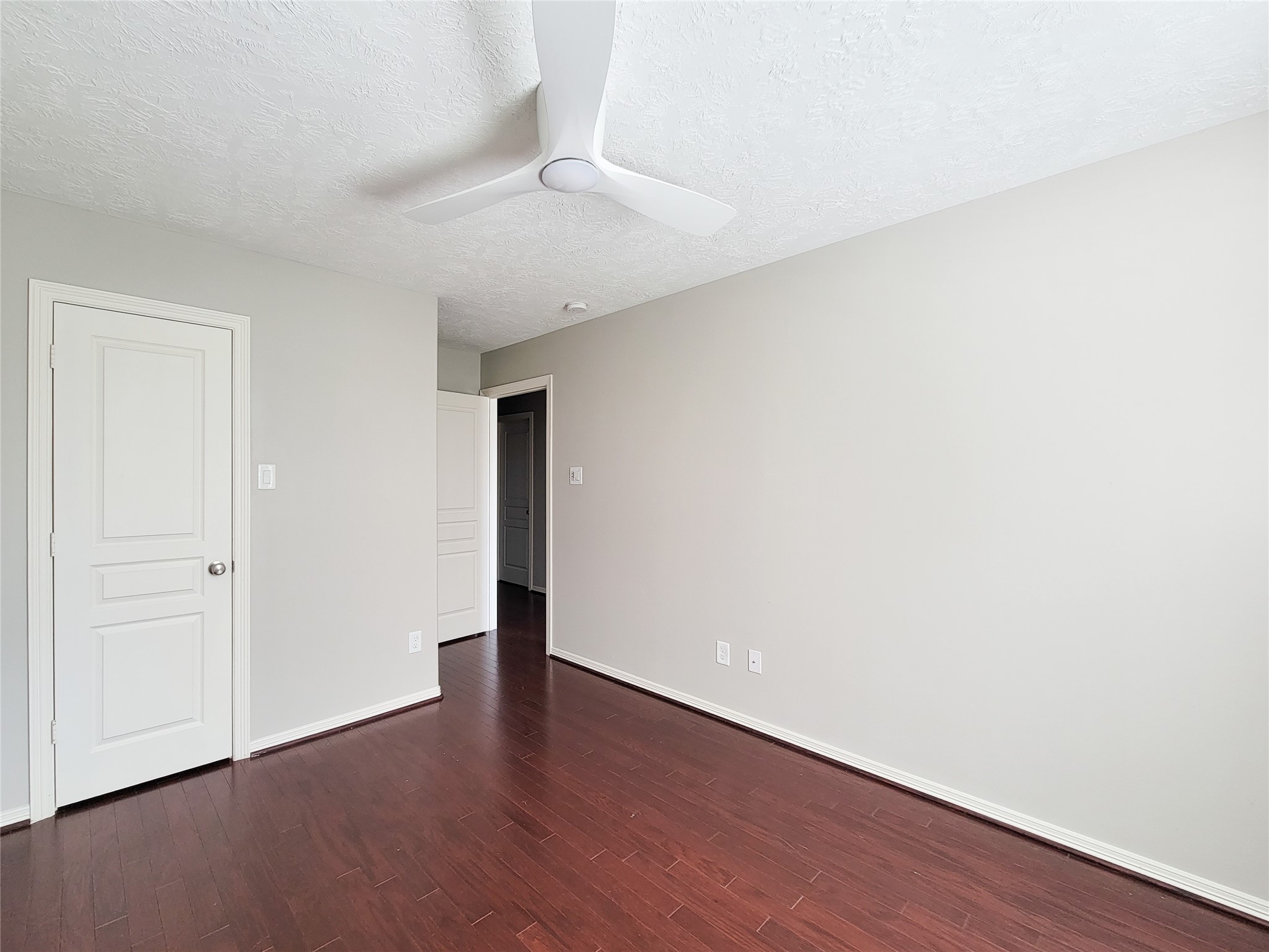 1713 W T C Jester Property Photo 29