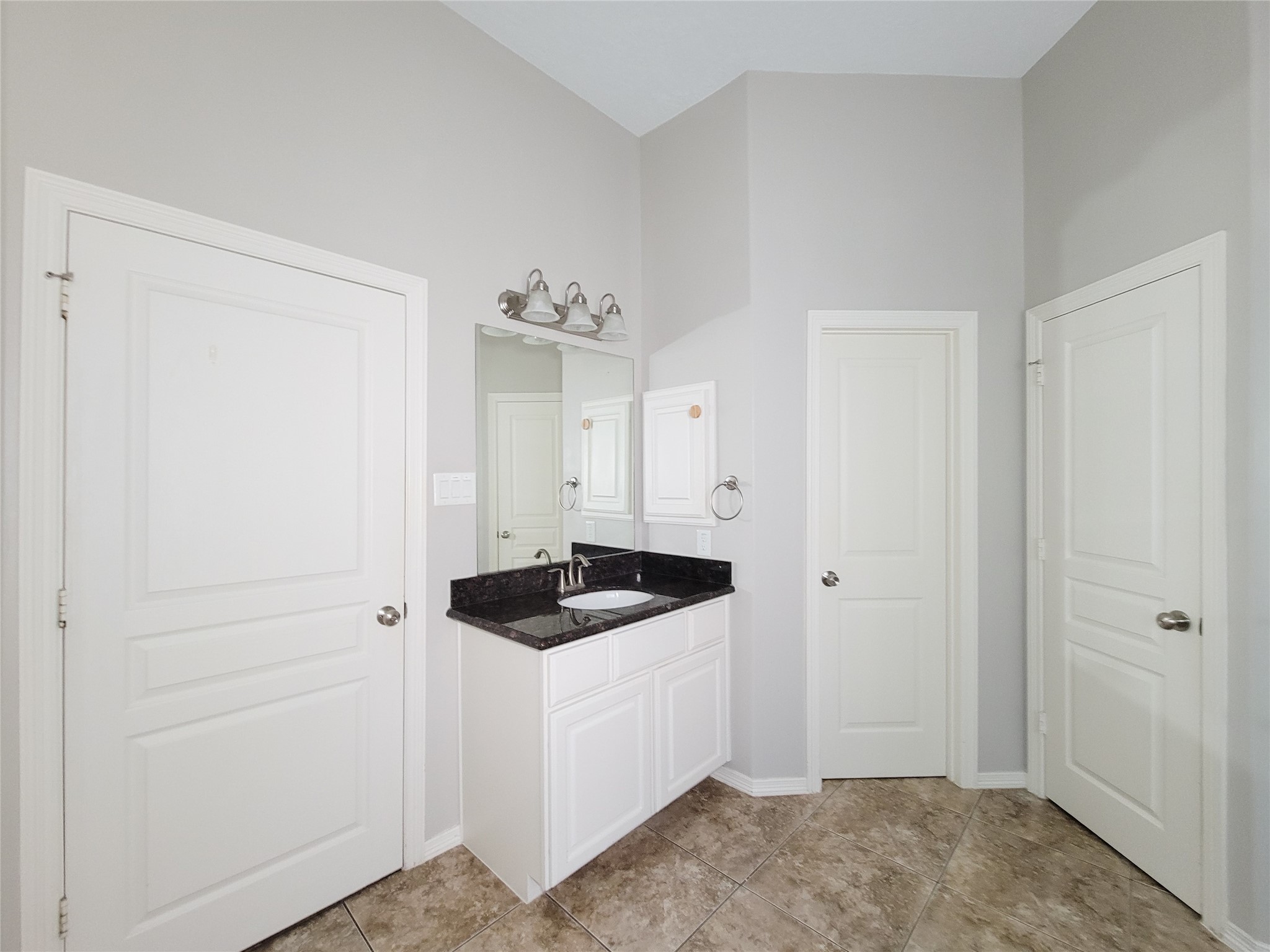 1713 W T C Jester Property Photo 41