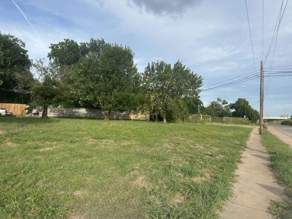 715 Mlk Jr Boulevard Property Photo 1
