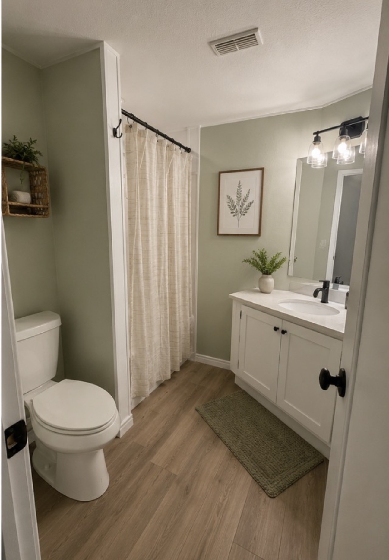 809 Campbell Road Property Photo 20