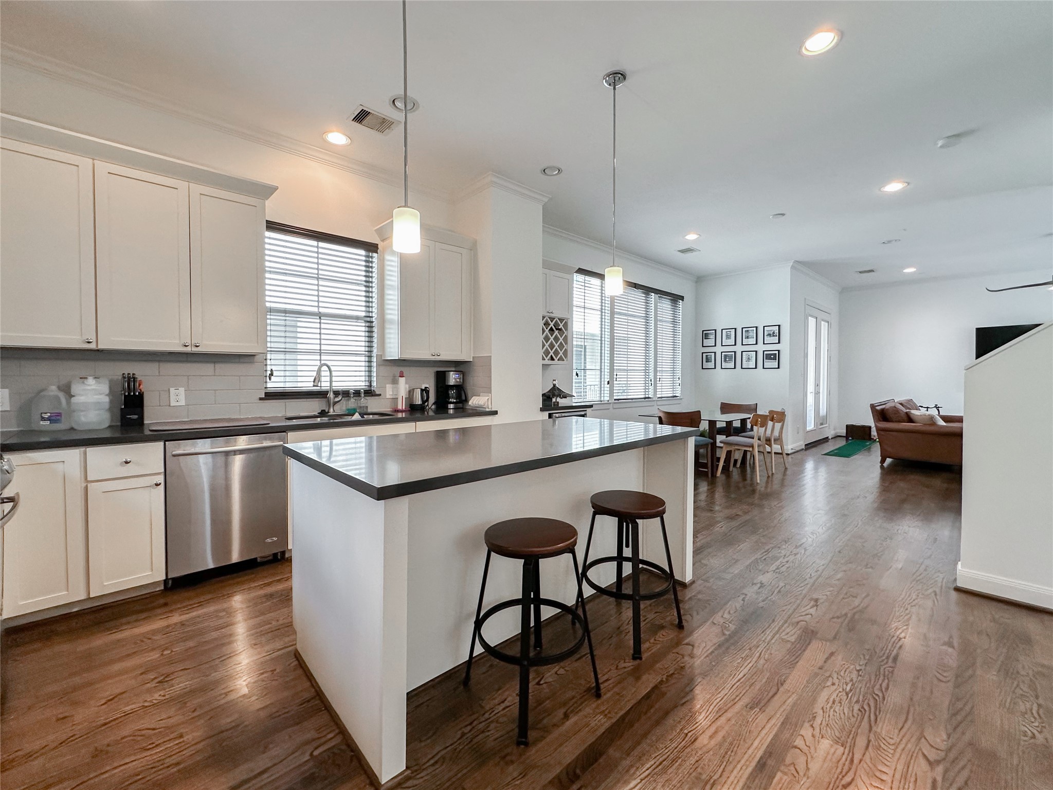 2 Hermann Park Court Property Photo 7