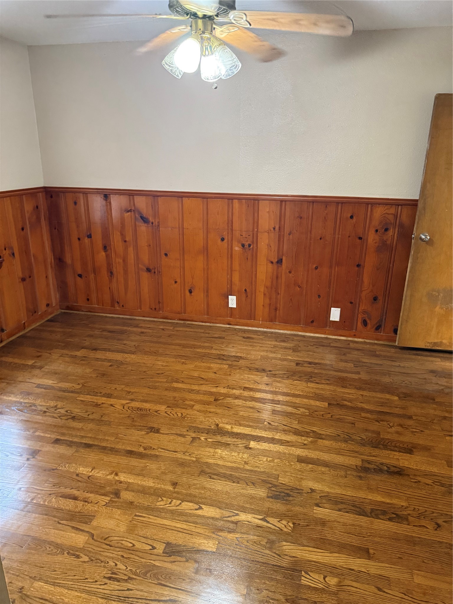 216 Schilling Street Property Photo 6