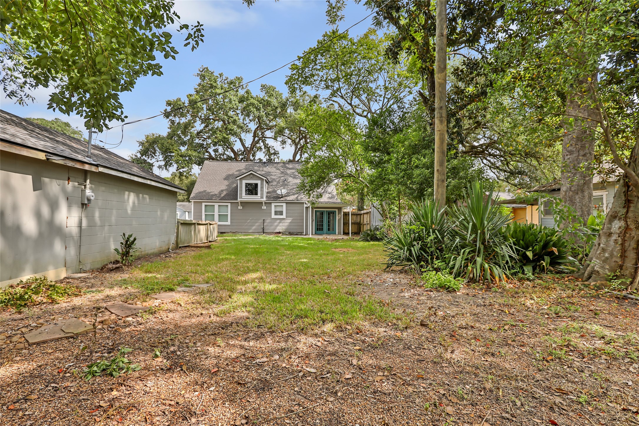 2310 Centennial Street Property Photo 7