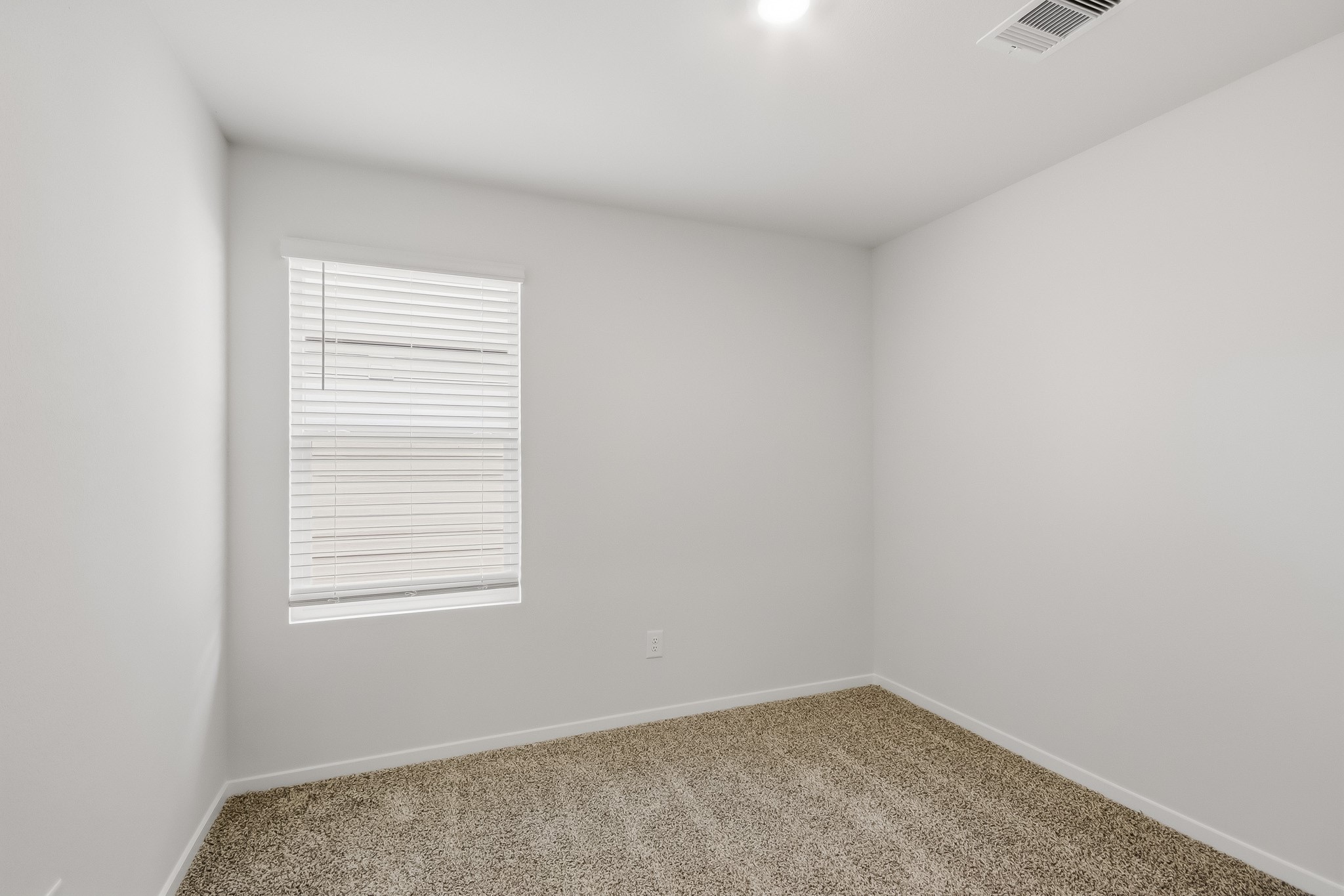 22922 Primrose Wind Property Photo 14