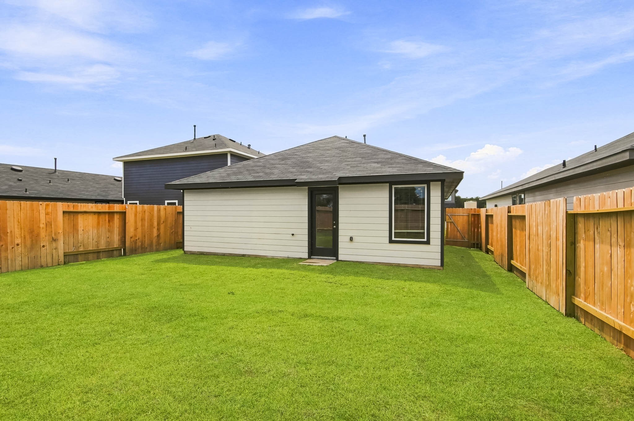 22922 Primrose Wind Property Photo 19