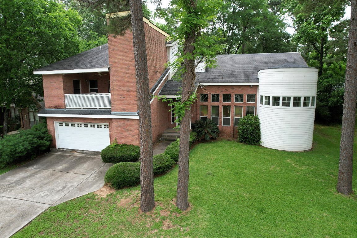 3231 Hemingway Drive Property Photo 2