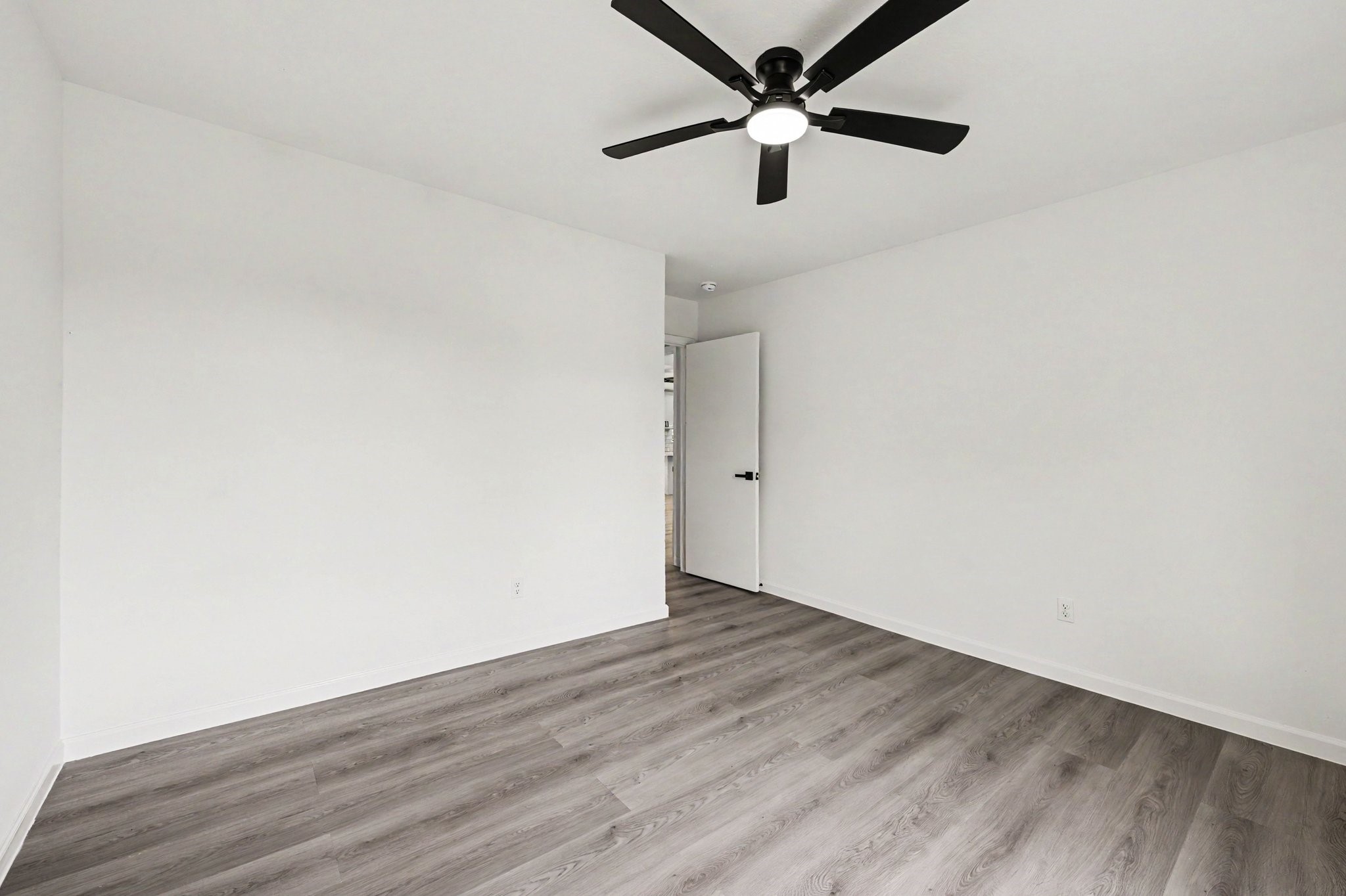 7607 Grape Street Property Photo 18