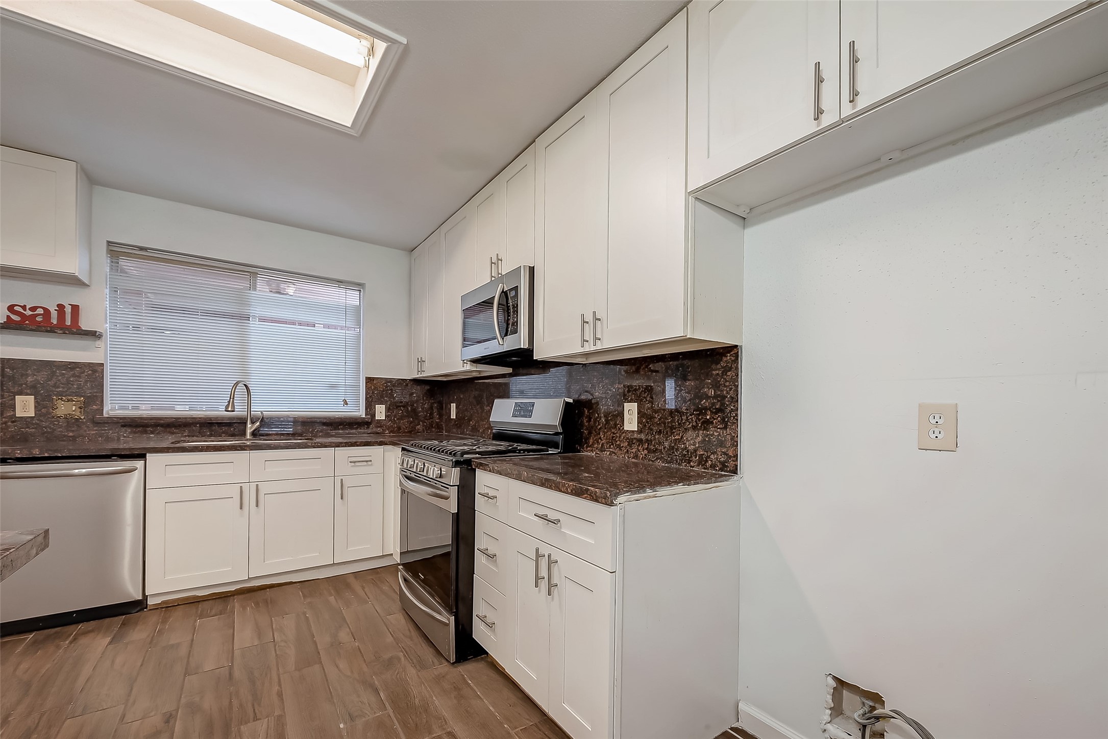 5110 Prairie Creek Drive Property Photo 17