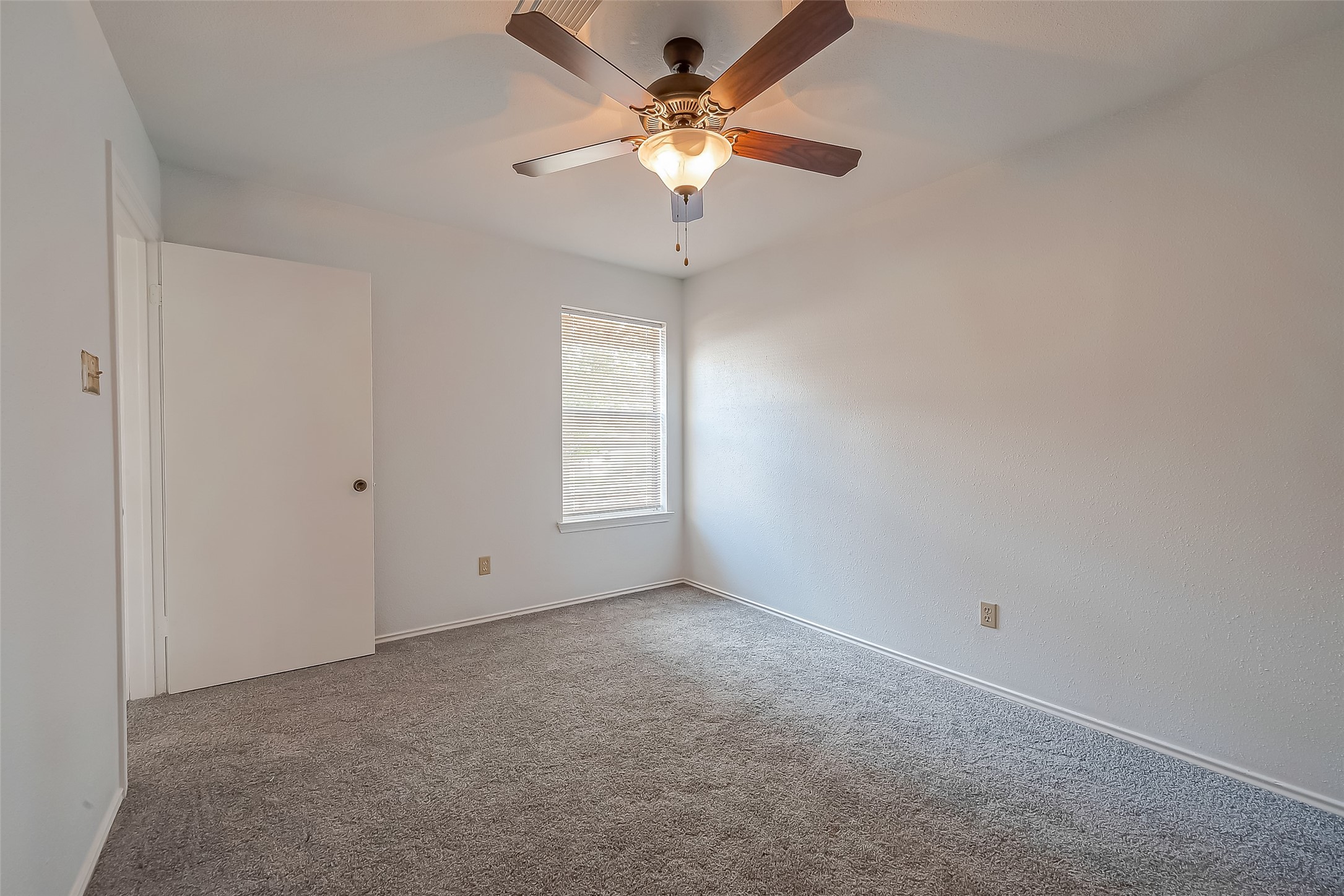 5110 Prairie Creek Drive Property Photo 33