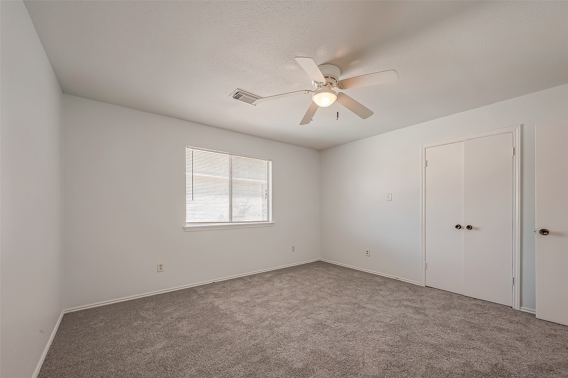 5110 Prairie Creek Drive Property Photo 39