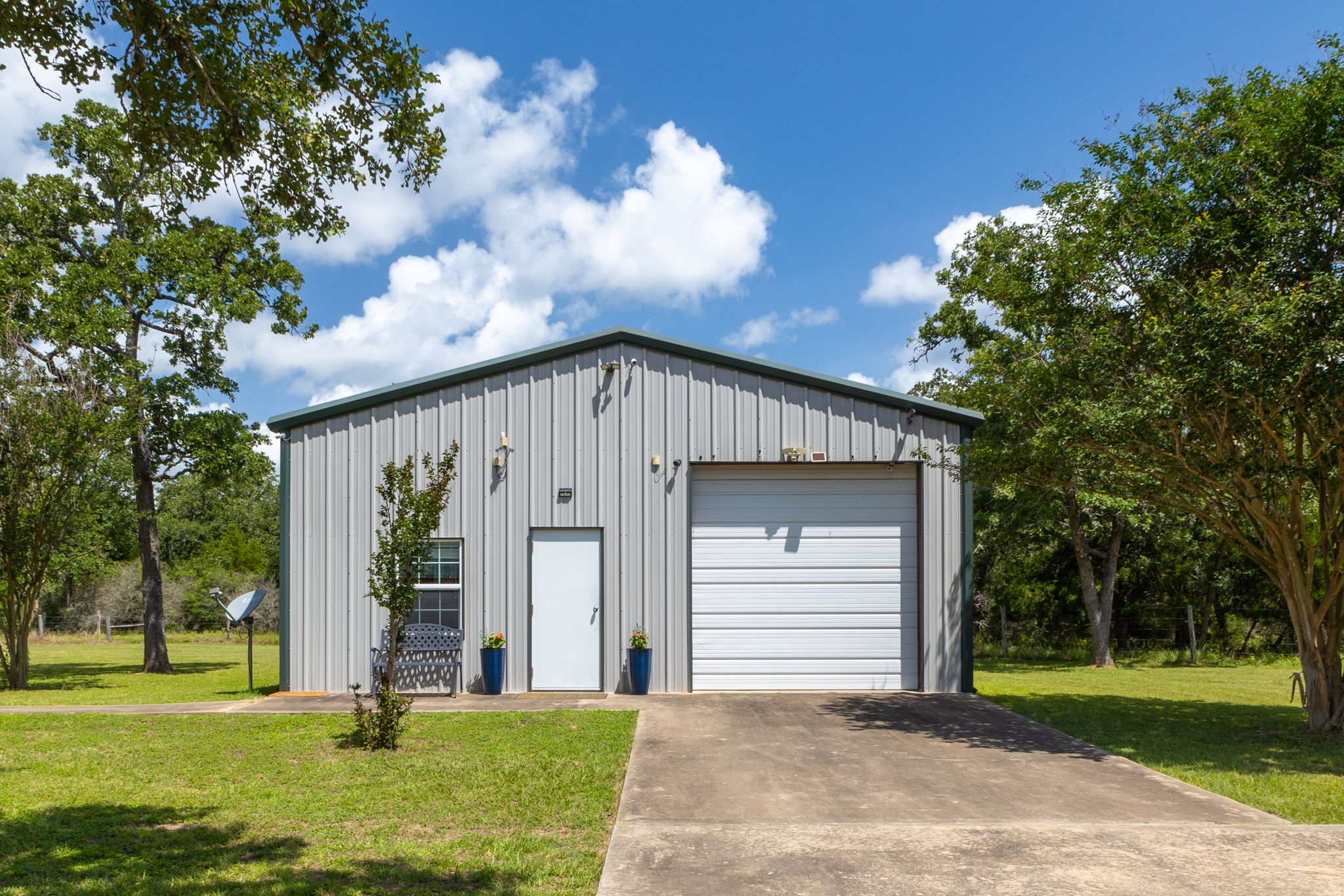 1072 Papenberg Lane Property Photo 4