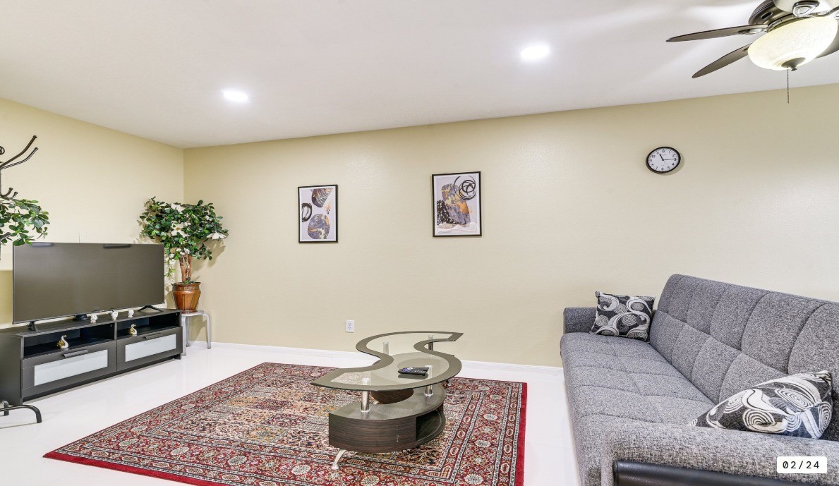 2824 S Bartell Drive 27 Property Photo 1