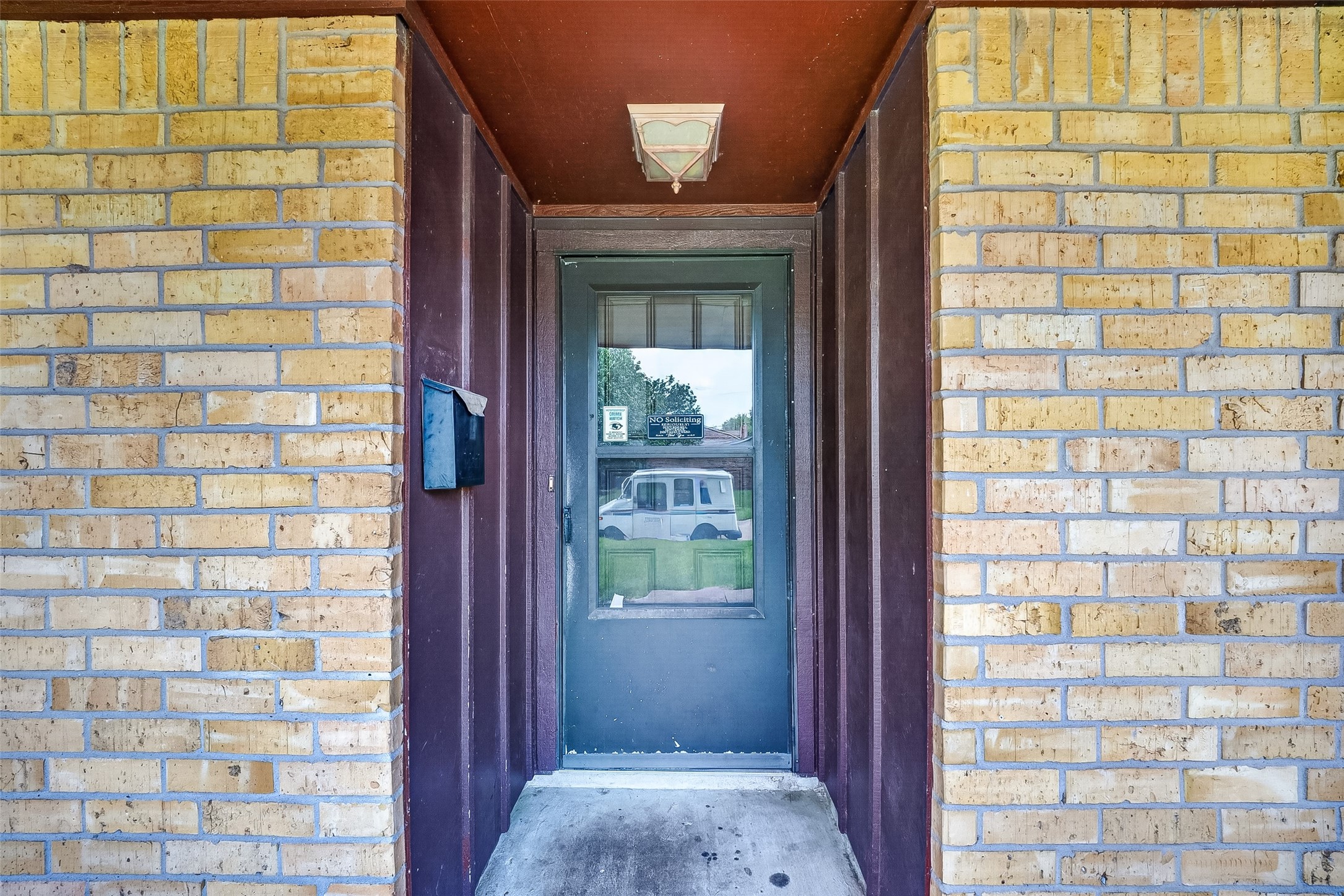 3602 Cedarcrest Drive Property Photo 2