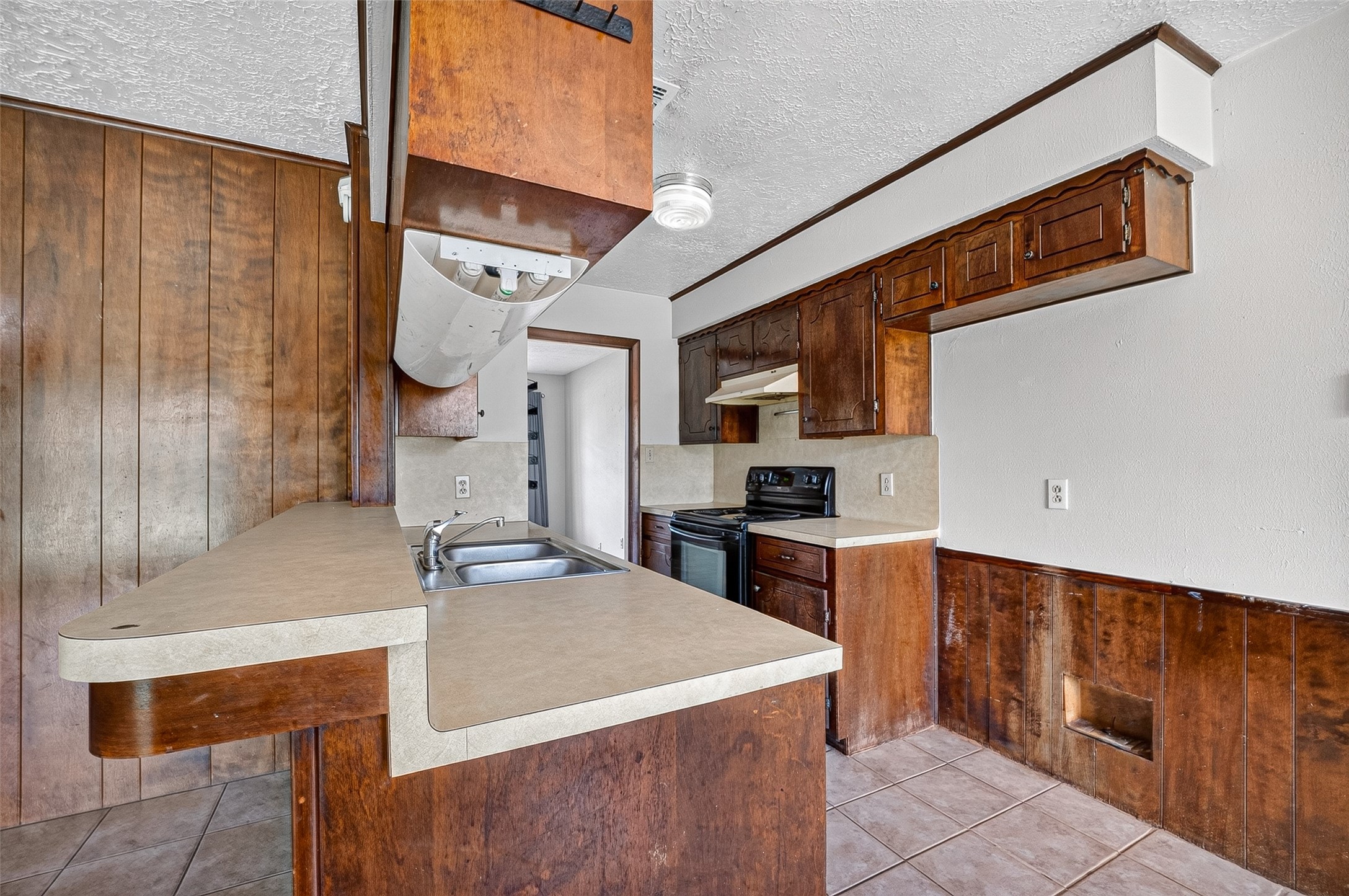 3602 Cedarcrest Drive Property Photo 8