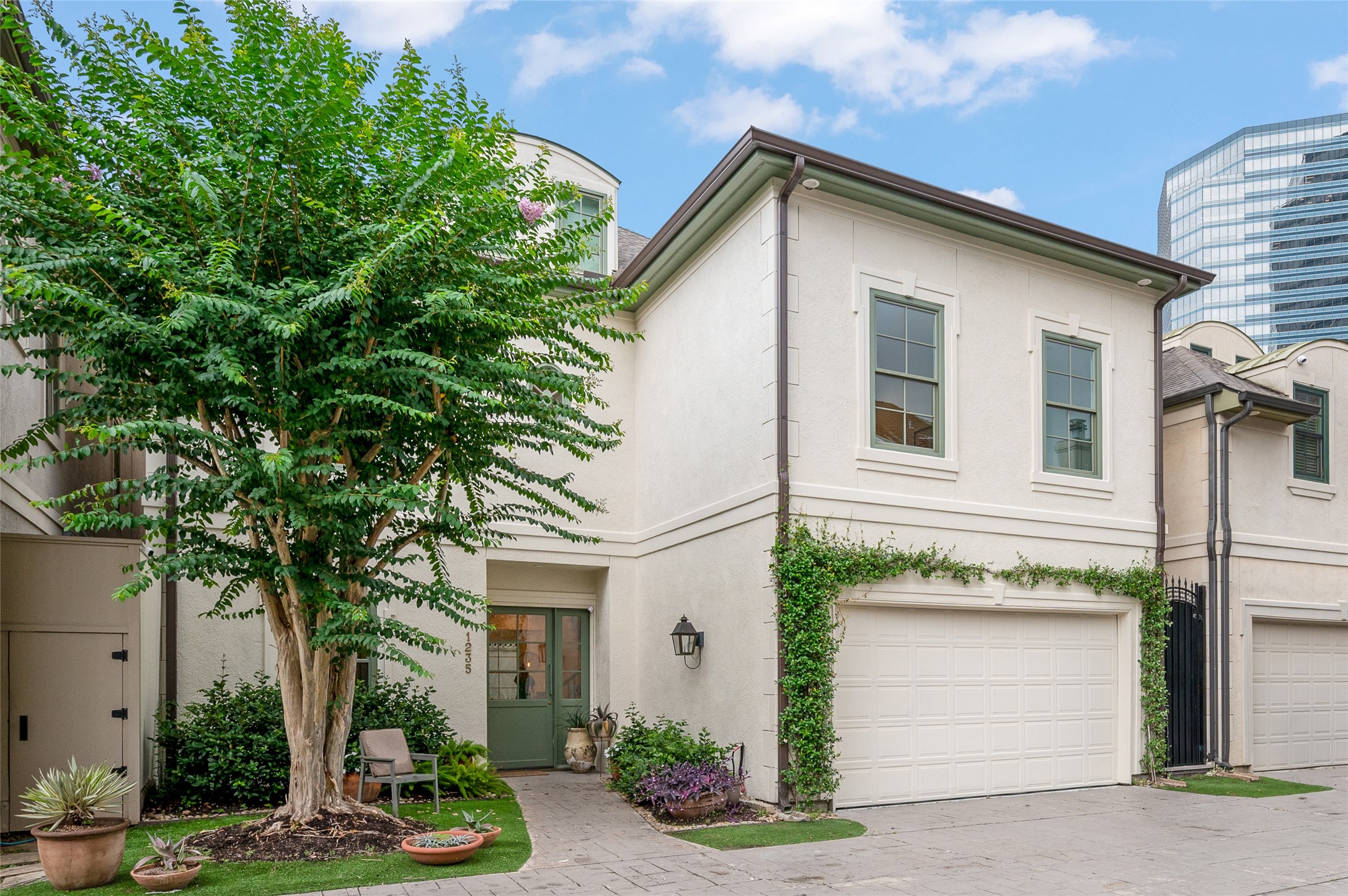 1235 Wynden Oaks Garden Drive Property Photo 42