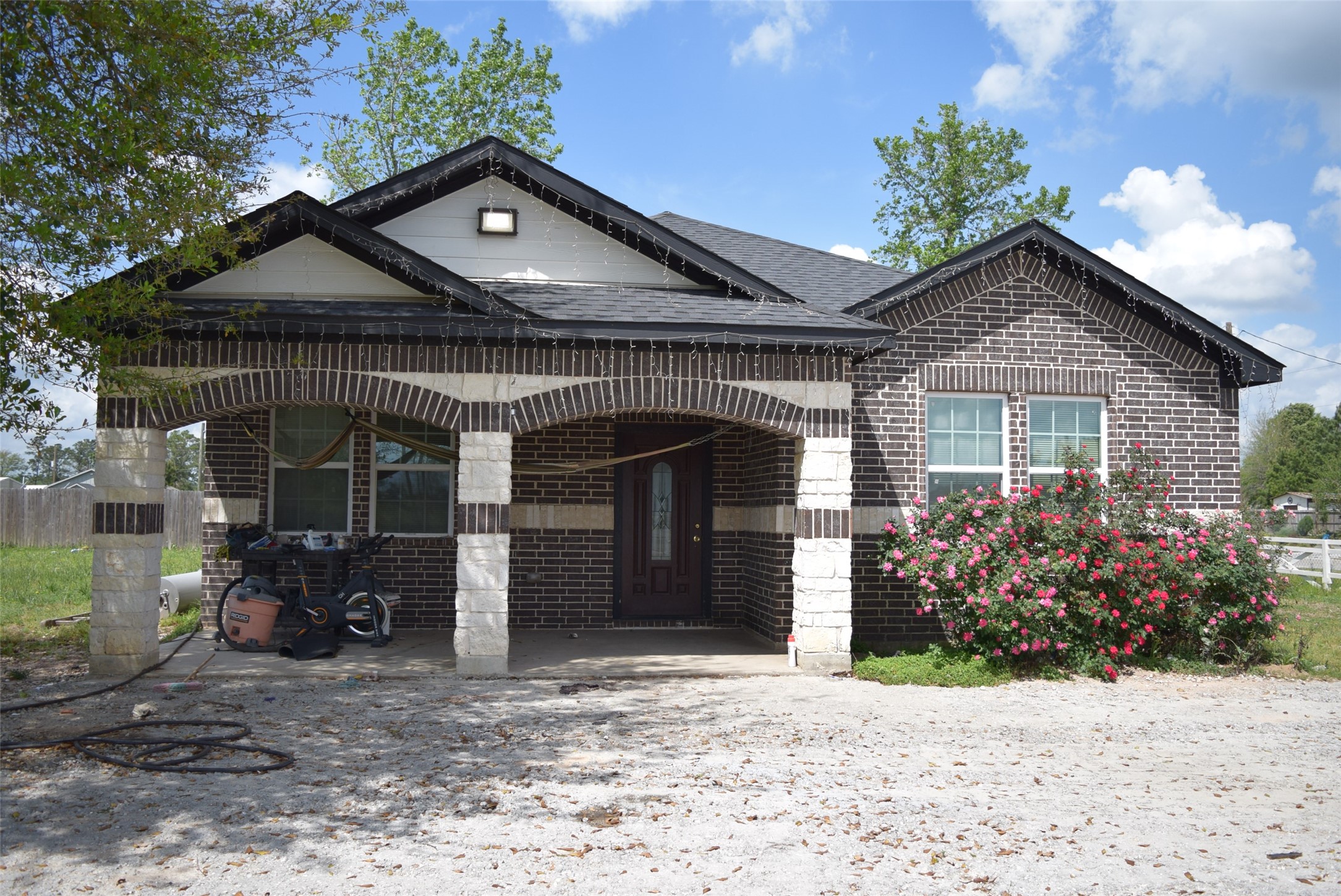 445 Road 5102 J Property Photo 1