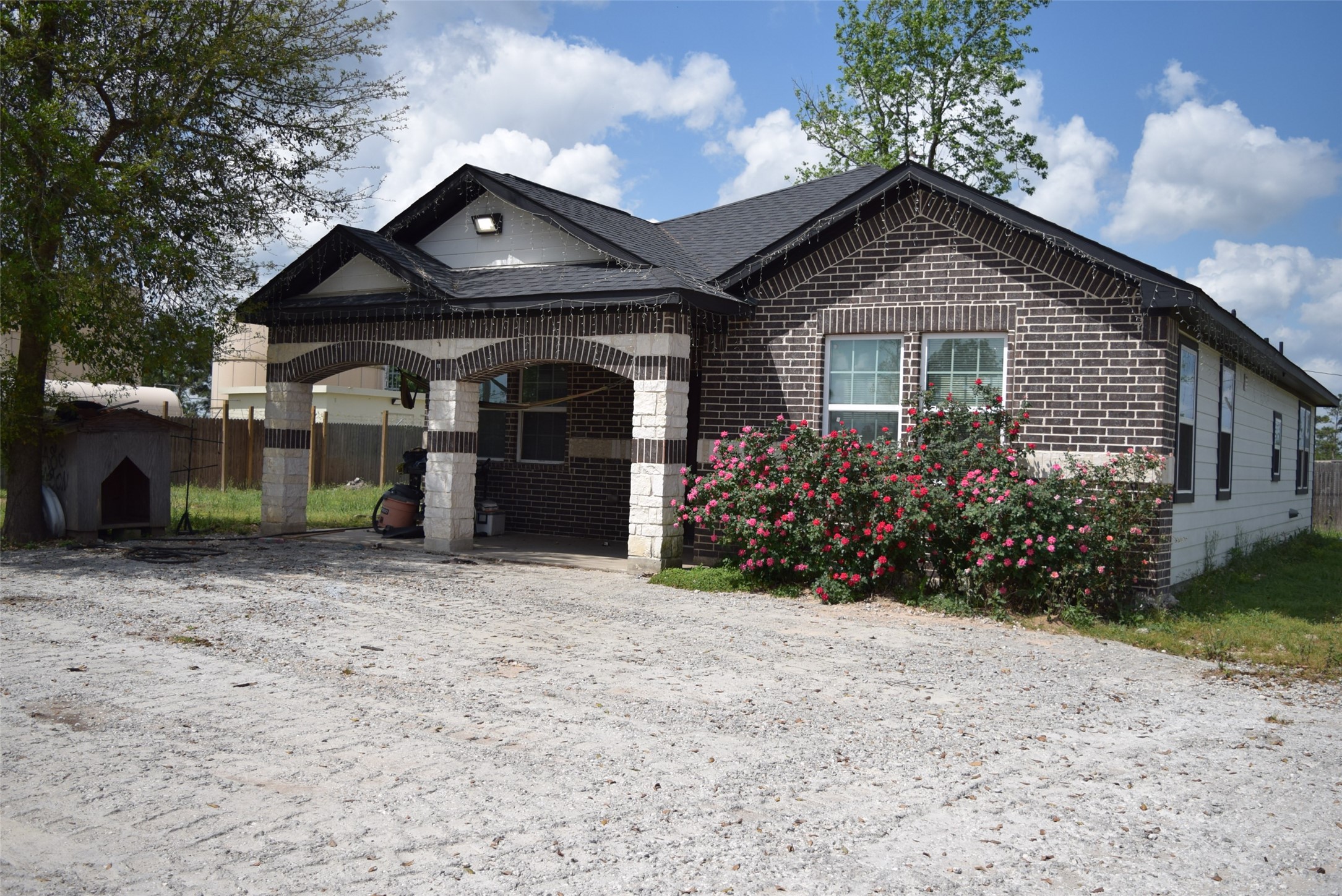 445 Road 5102 J Property Photo 3