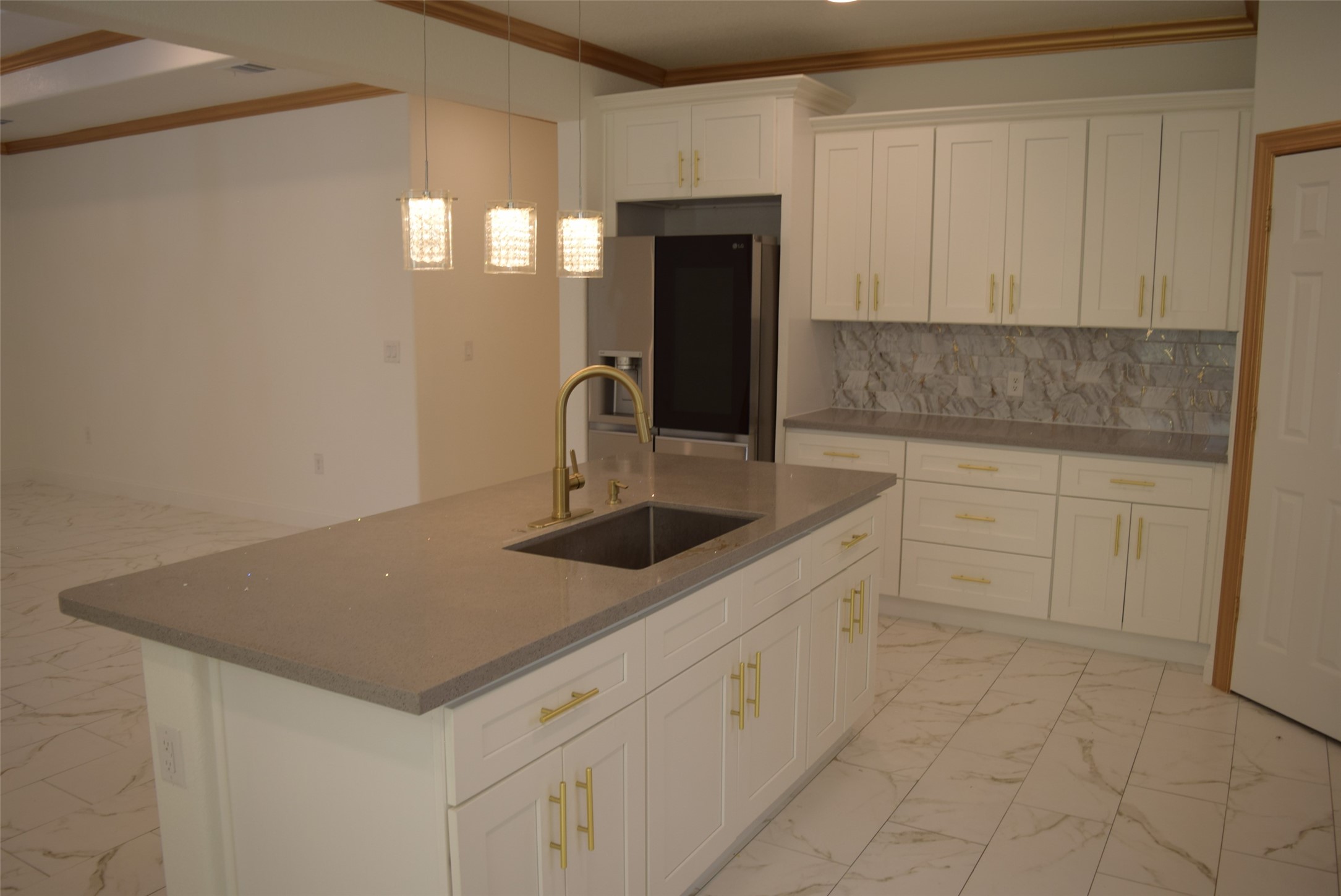 445 Road 5102 J Property Photo 10
