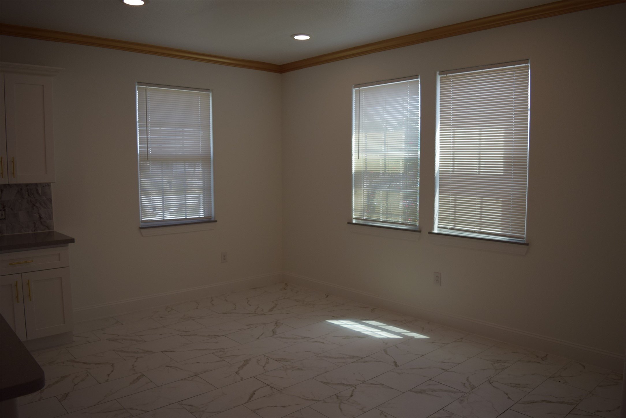 445 Road 5102 J Property Photo 14