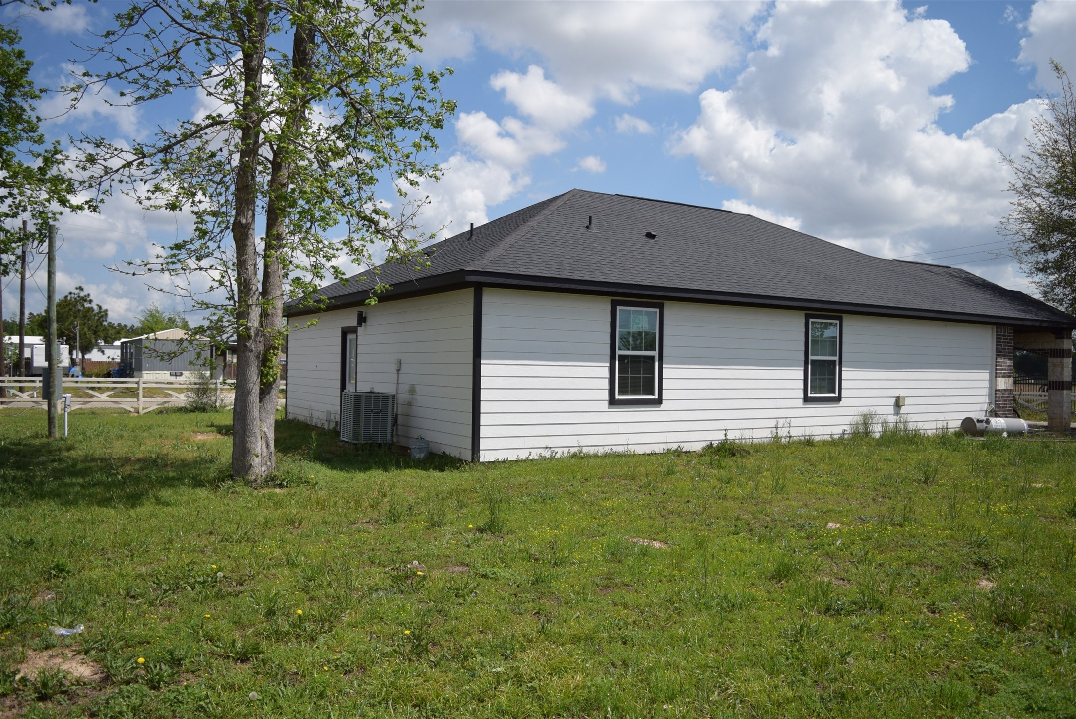 445 Road 5102 J Property Photo 33