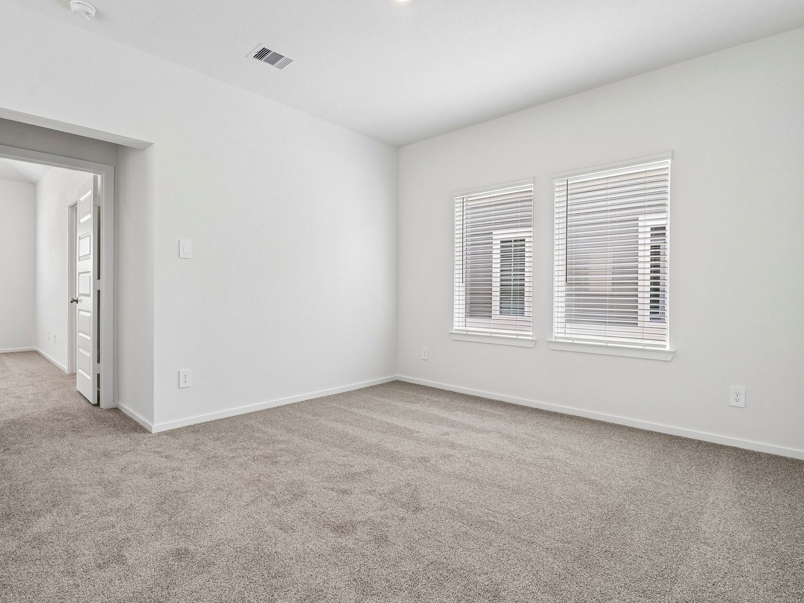 6326 Sapphire Ocean Drive Property Photo 7
