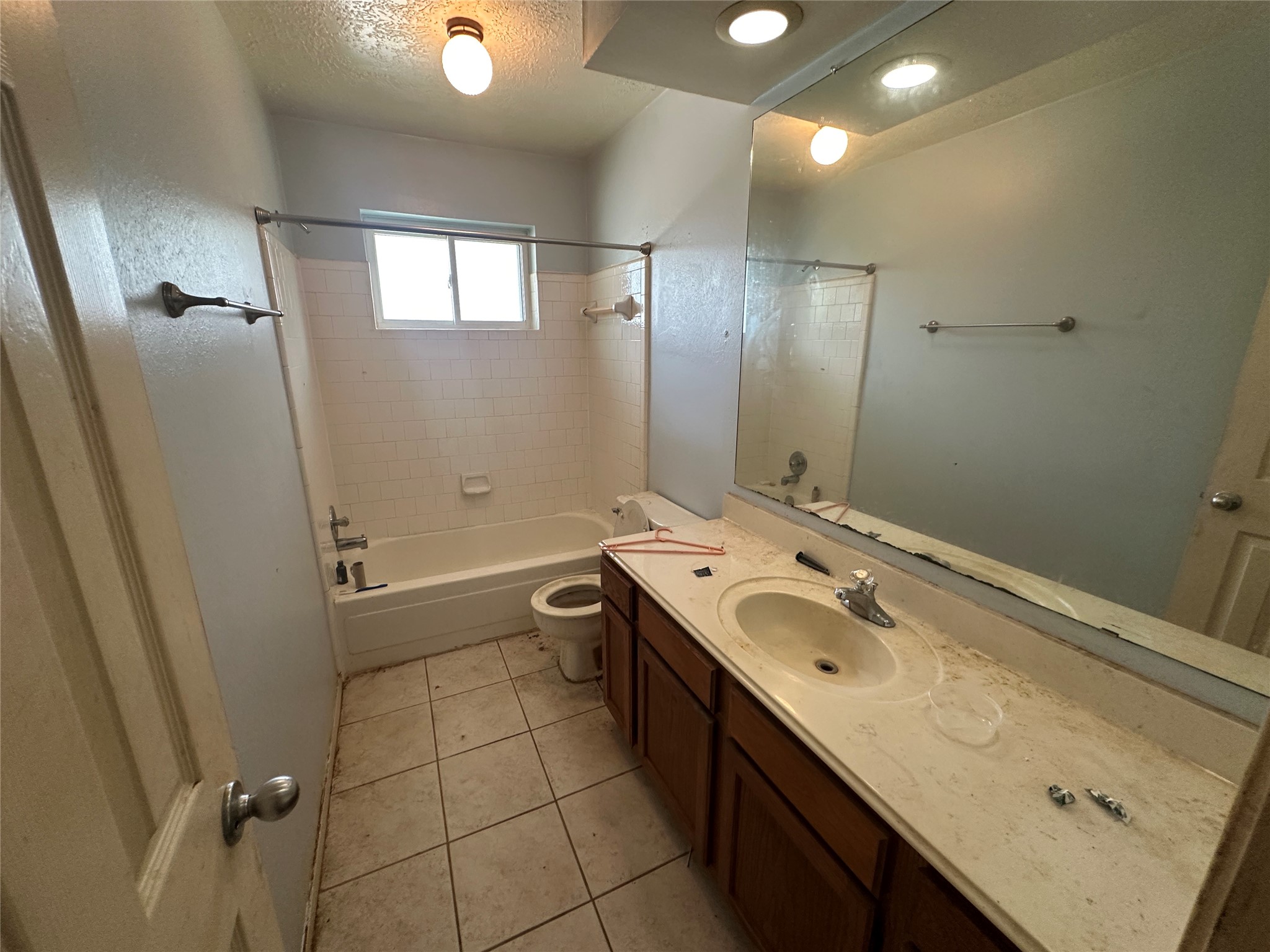 2634 Grand Teton Drive Property Photo 5