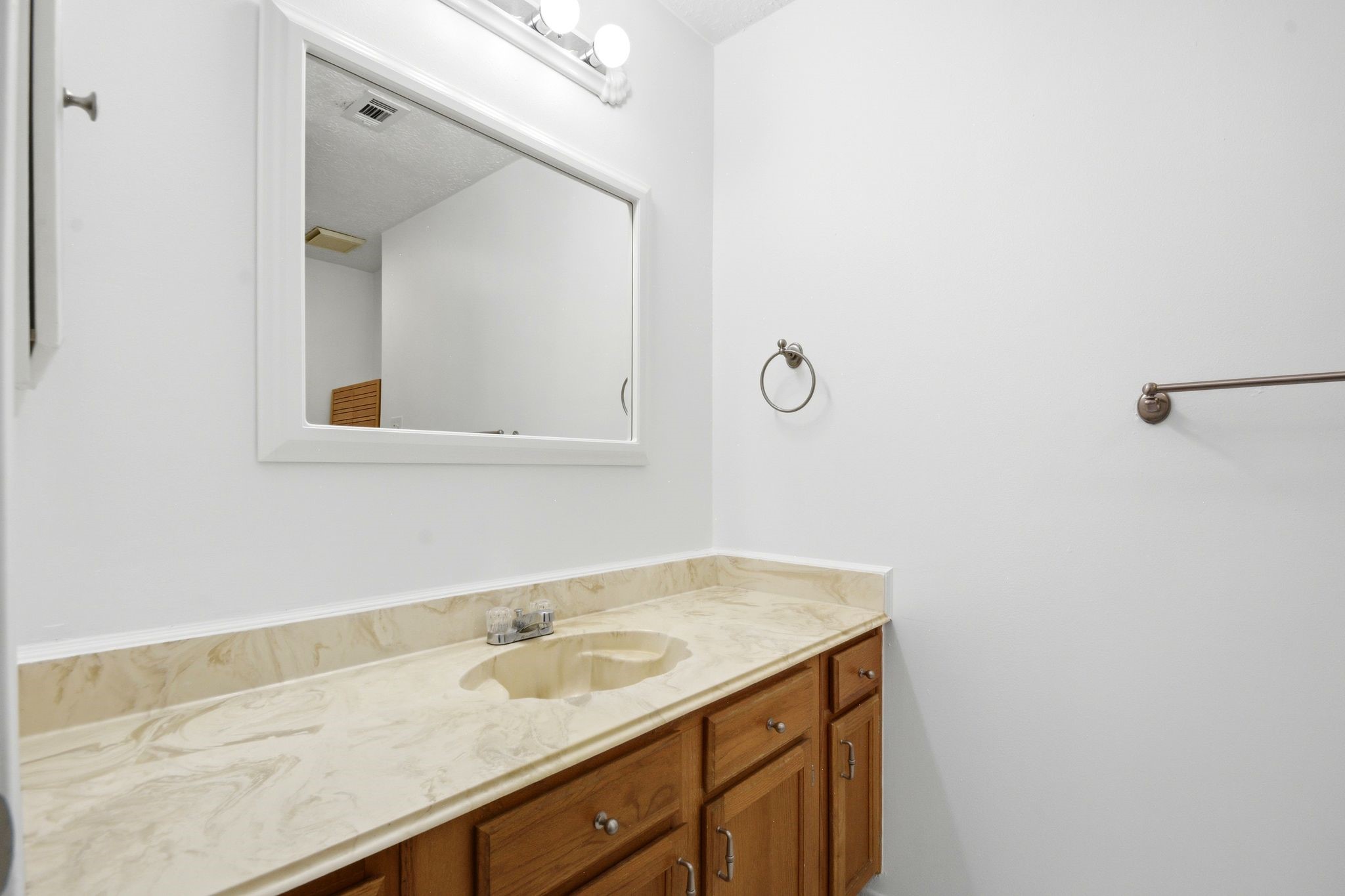 16738 Barkentine Lane Property Photo 31